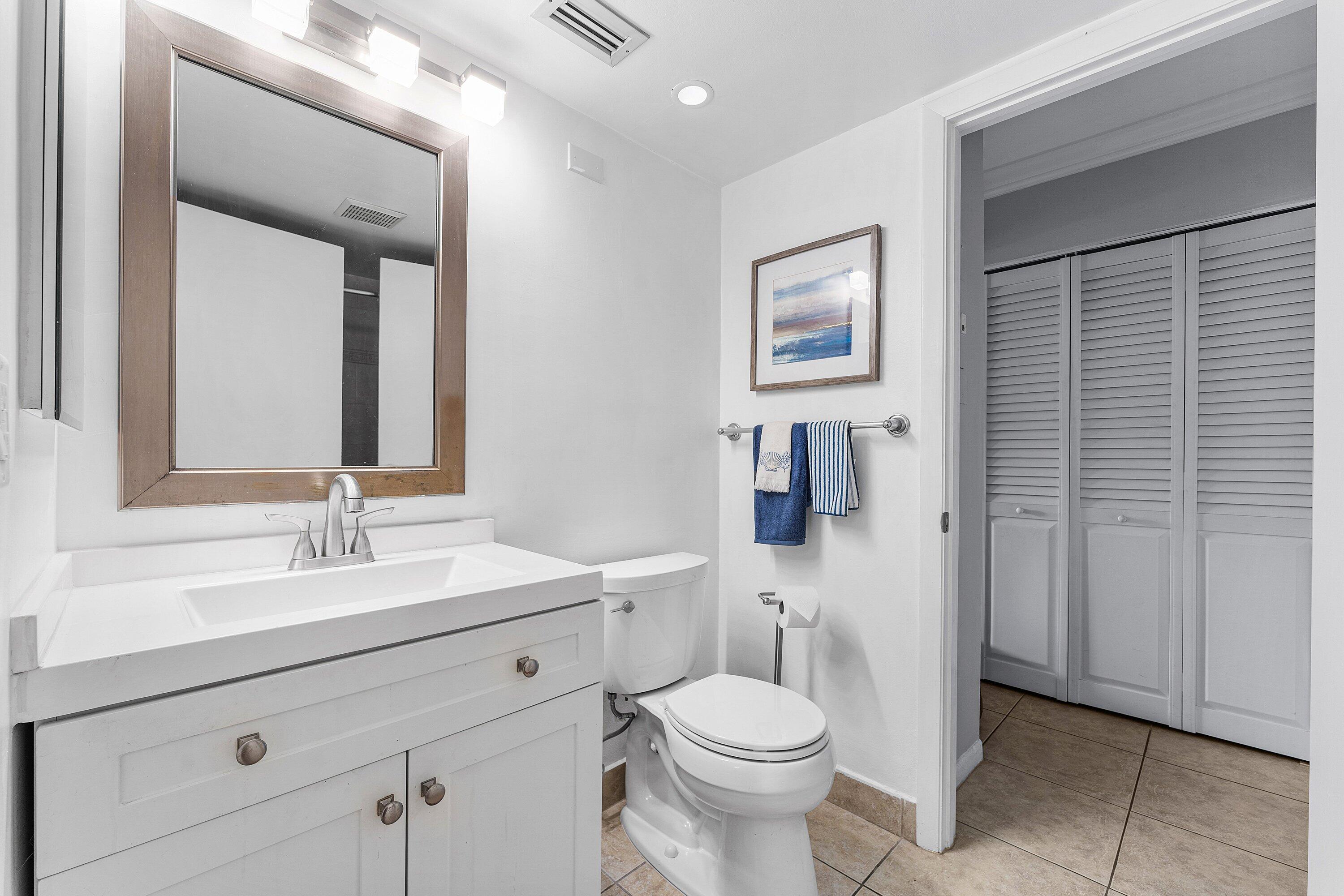 PALM CLUB VILLAGE II CONDO - Residential