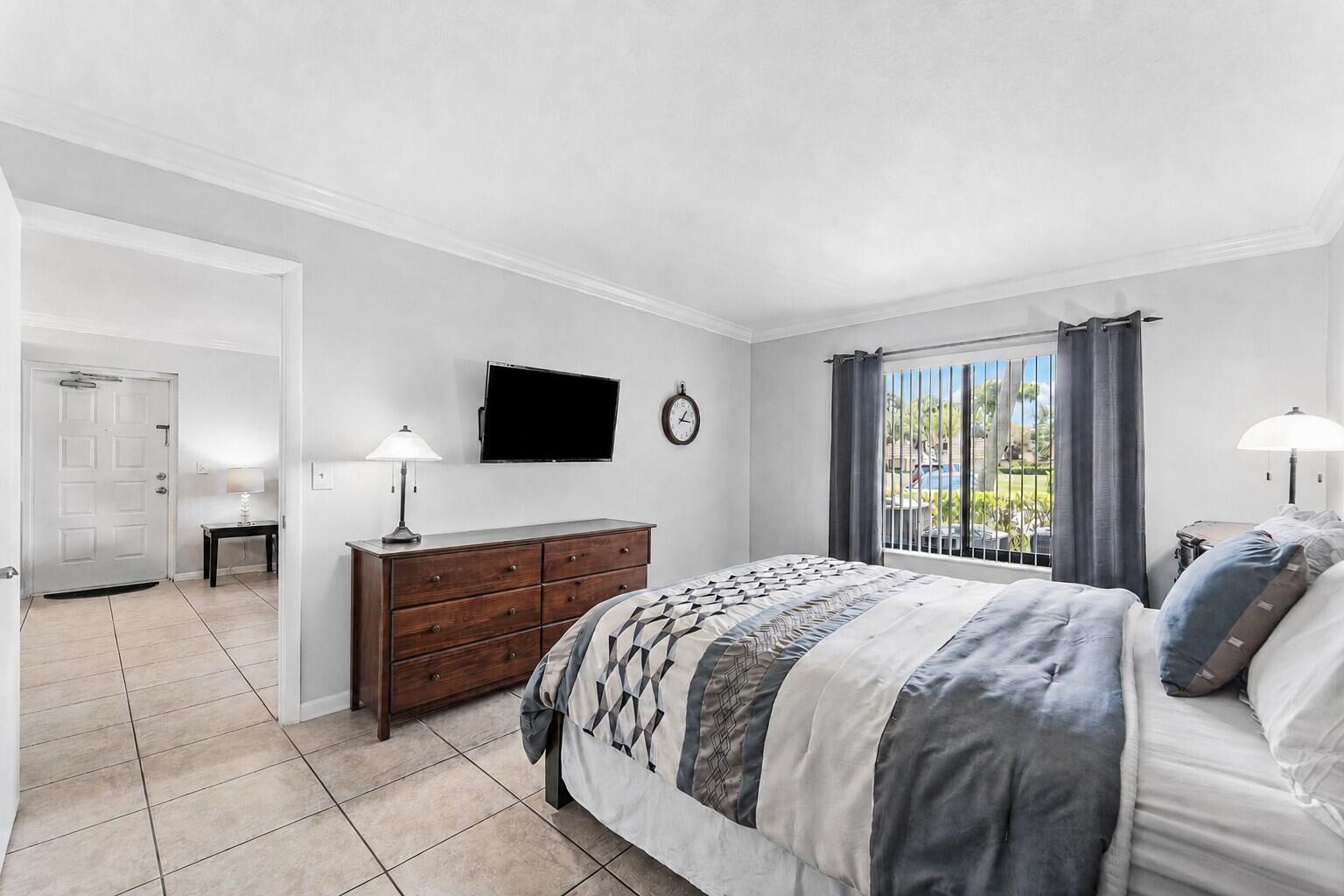 PALM CLUB VILLAGE II CONDO - Residential