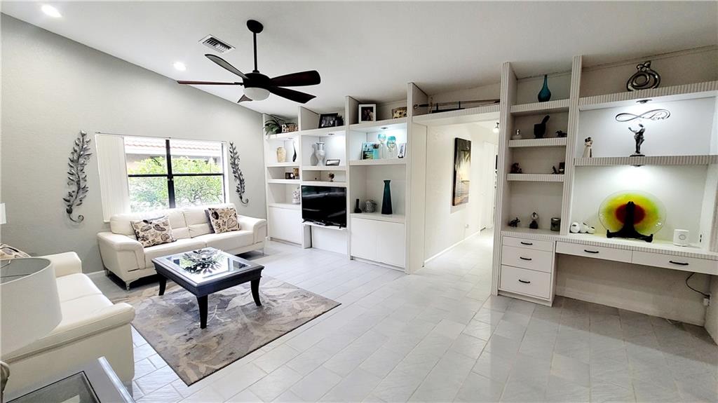 Pine Ridge 112-37 B - Residential