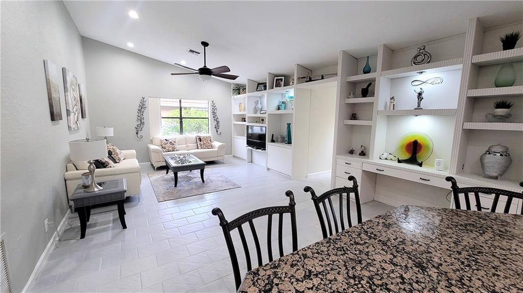 Pine Ridge 112-37 B - Residential