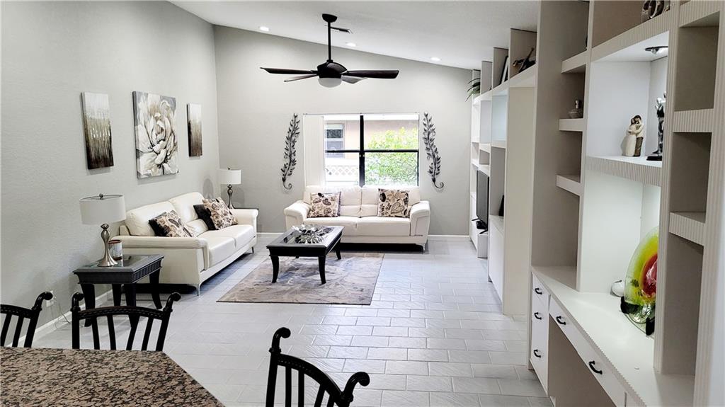 Pine Ridge 112-37 B - Residential