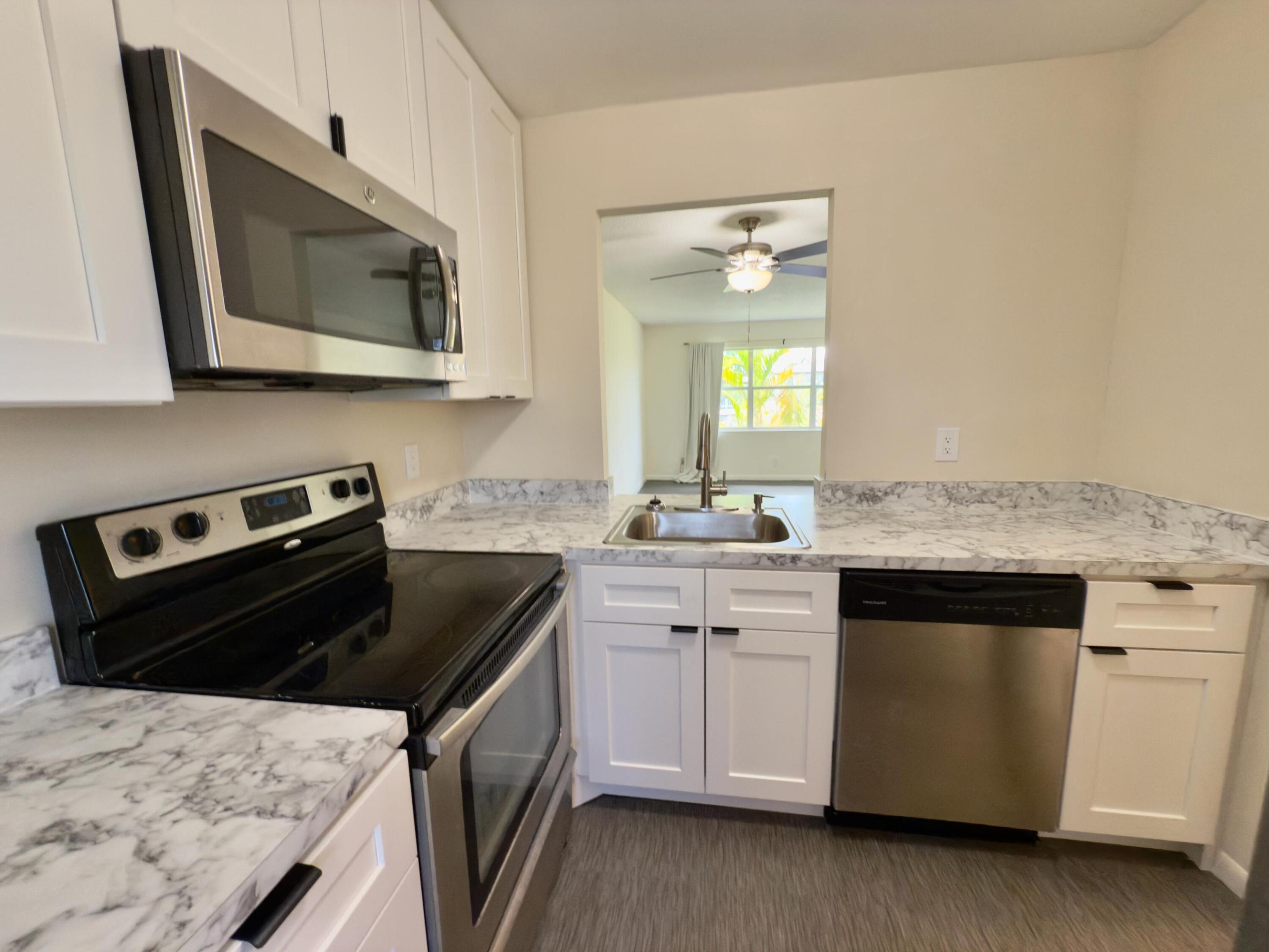 SEQUOIA GARDENS II CONDO - Residential Lease