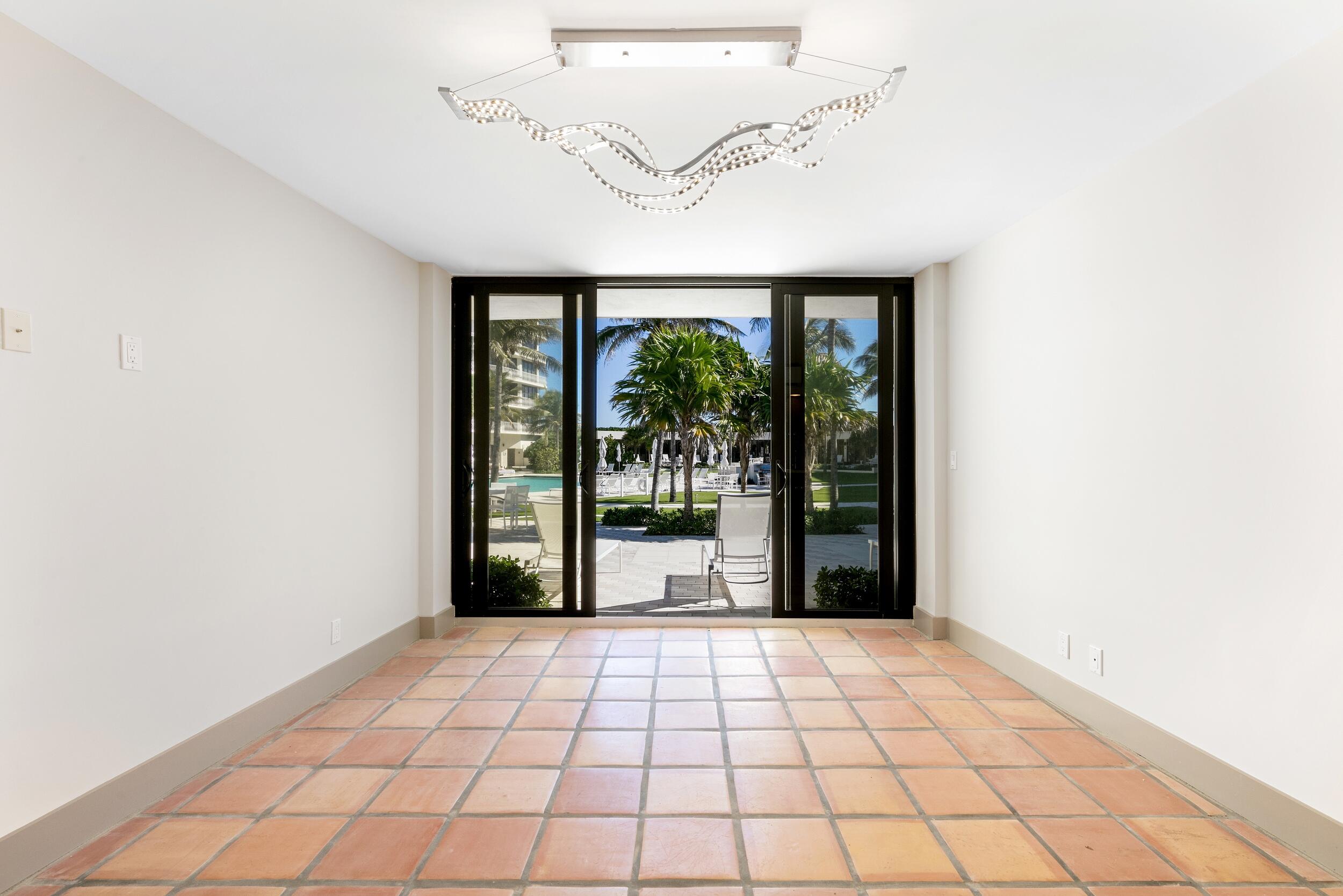 TWO THOUSAND CONDO - Residential