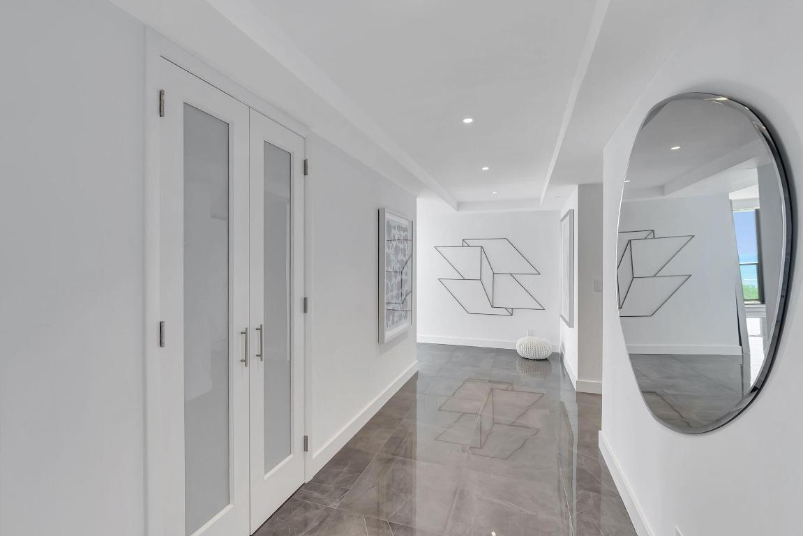VILLA MAGNA CONDO - Residential