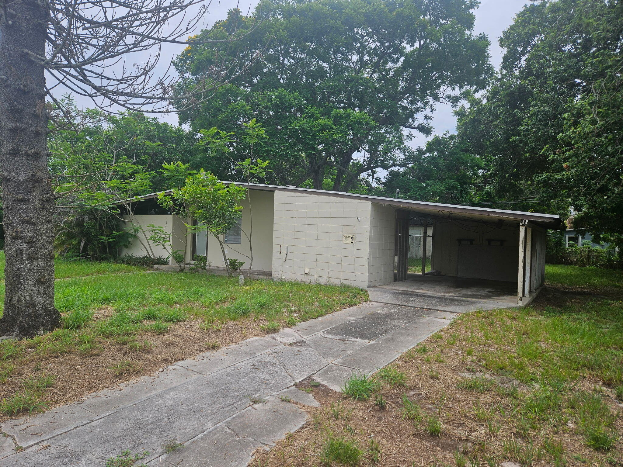 RIVER PARK UNIT 5 - Residential