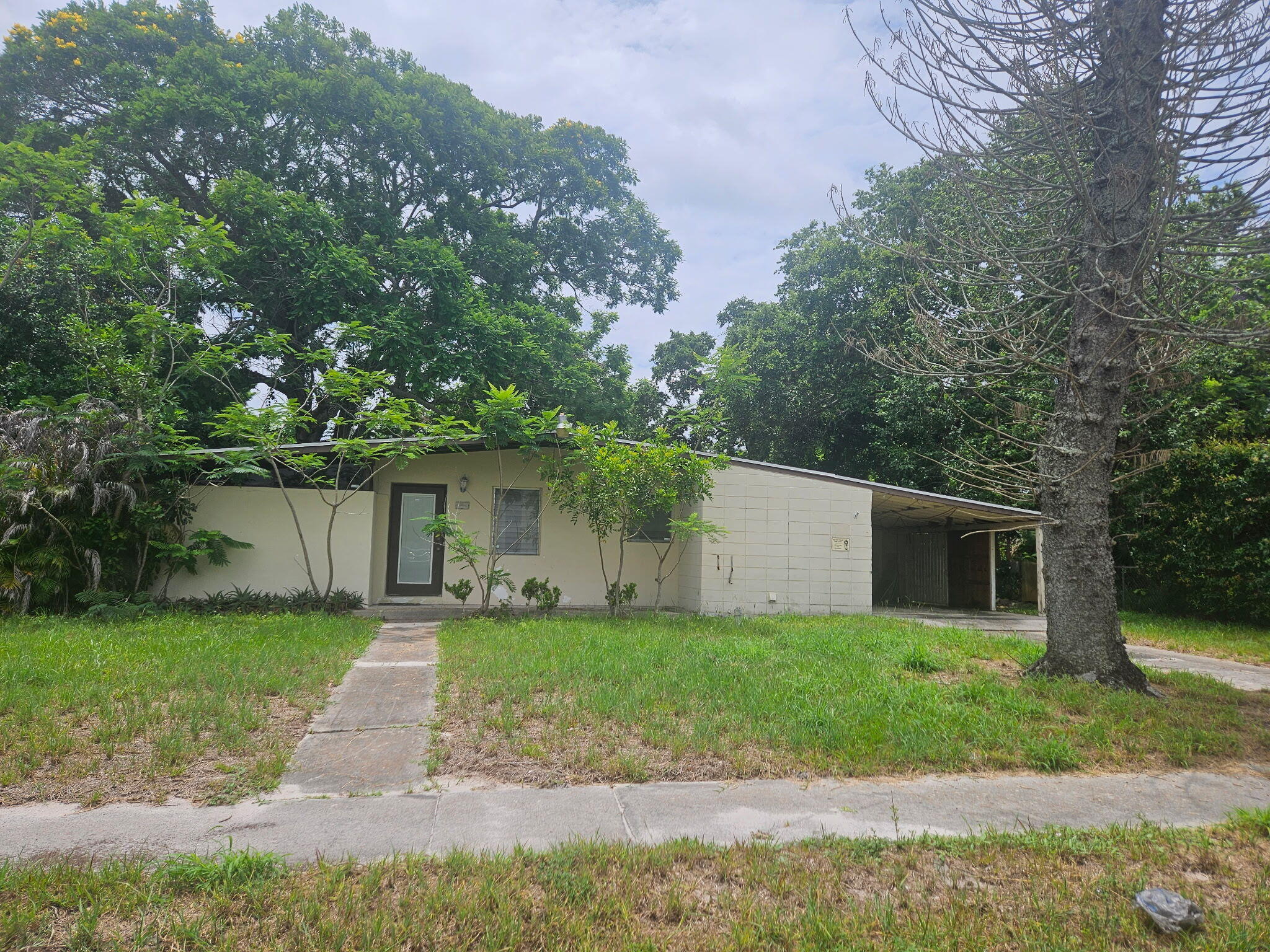RIVER PARK UNIT 5 - Residential