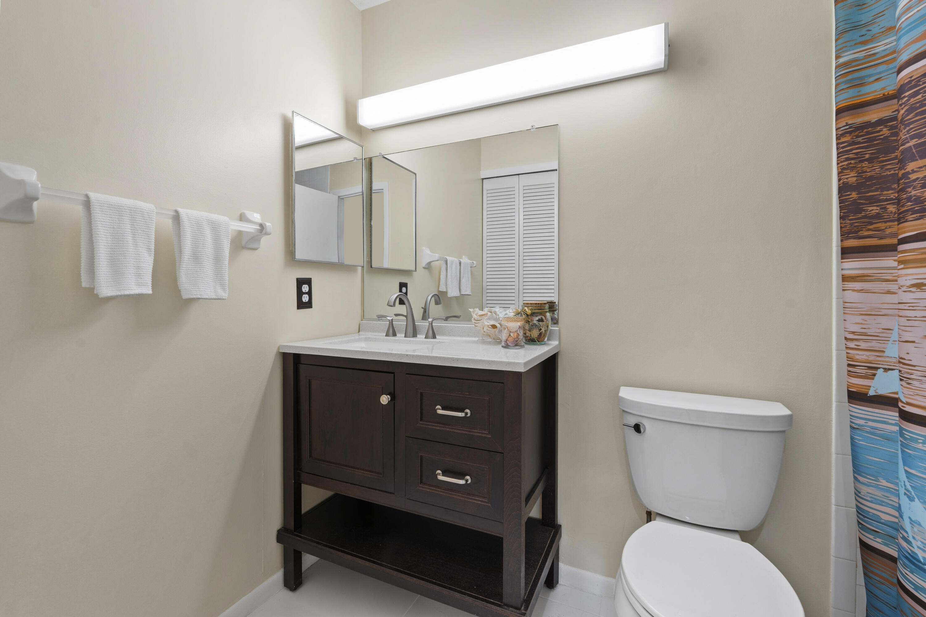KINGSWOOD CONDO - Residential
