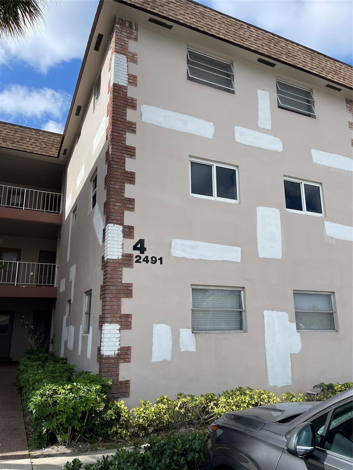 ARROWHEAD CONDO NO IV  UNIT 307 - Residential