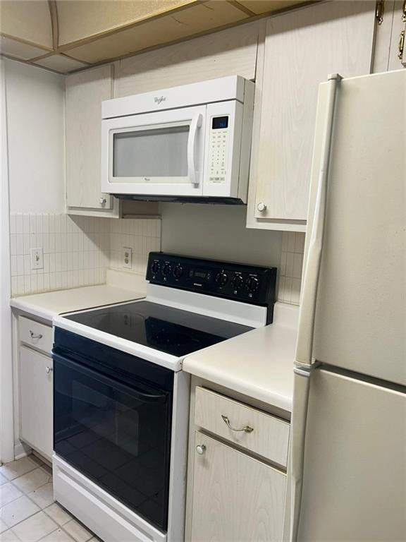 ARROWHEAD CONDO NO IV  UNIT 307 - Residential
