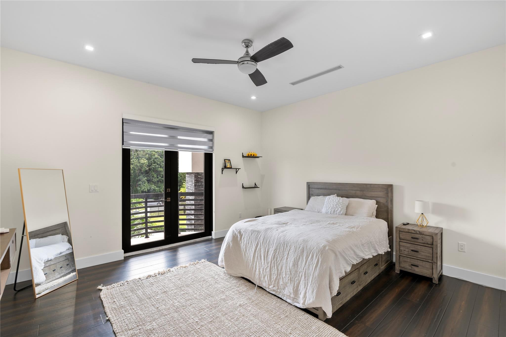 SUNSHINE RANCHES - Residential