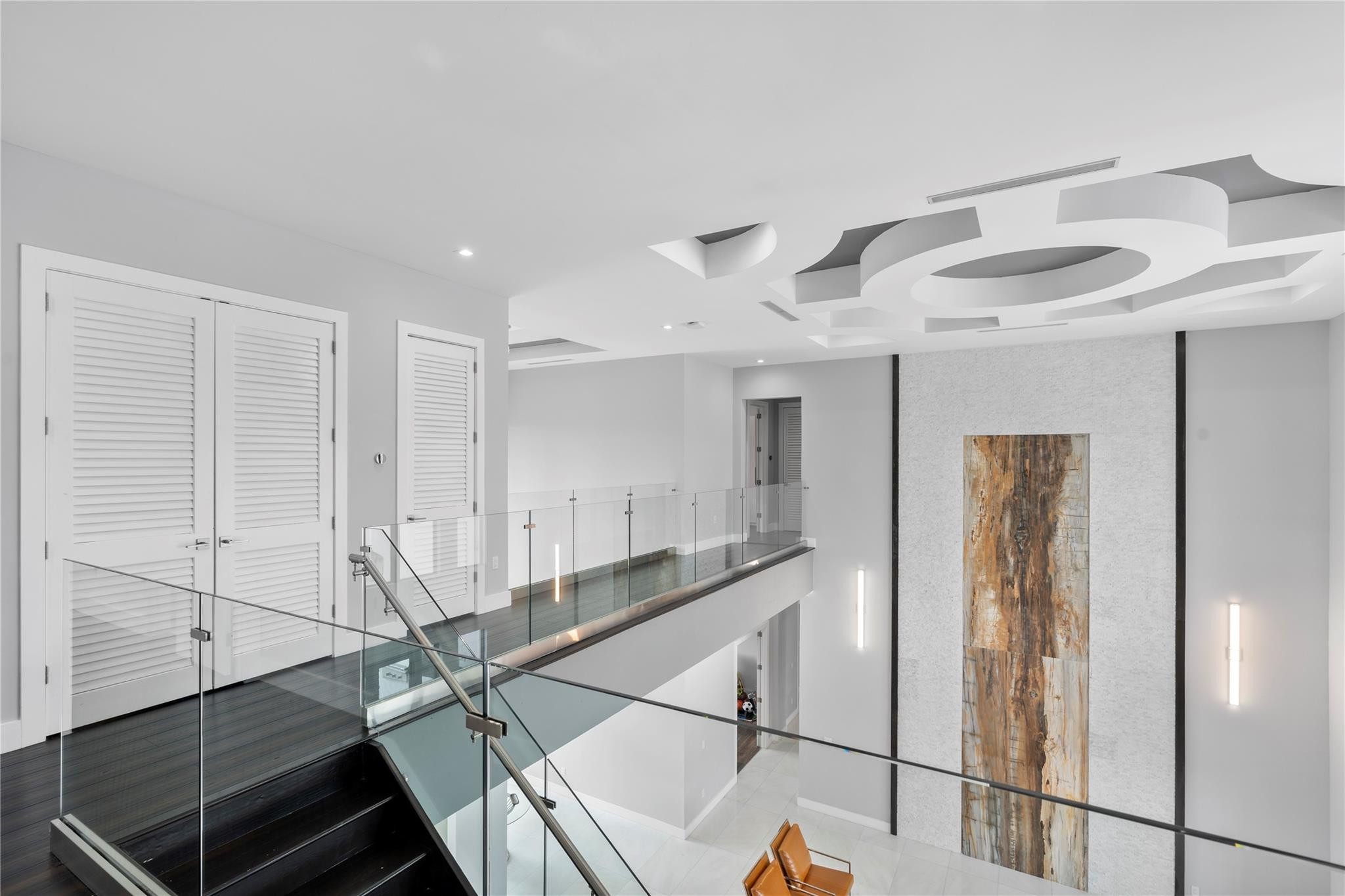 SUNSHINE RANCHES - Residential