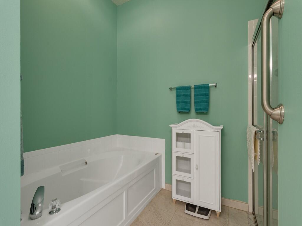 GARDEN VILLAS OF GATOR TRACE UNIT II - Residential