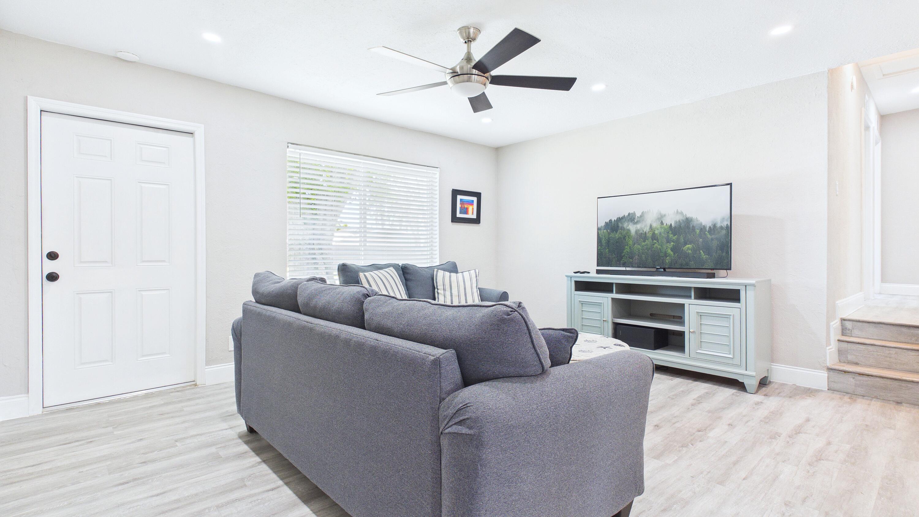 BROADVIEW PARK SEC 3 - Residential