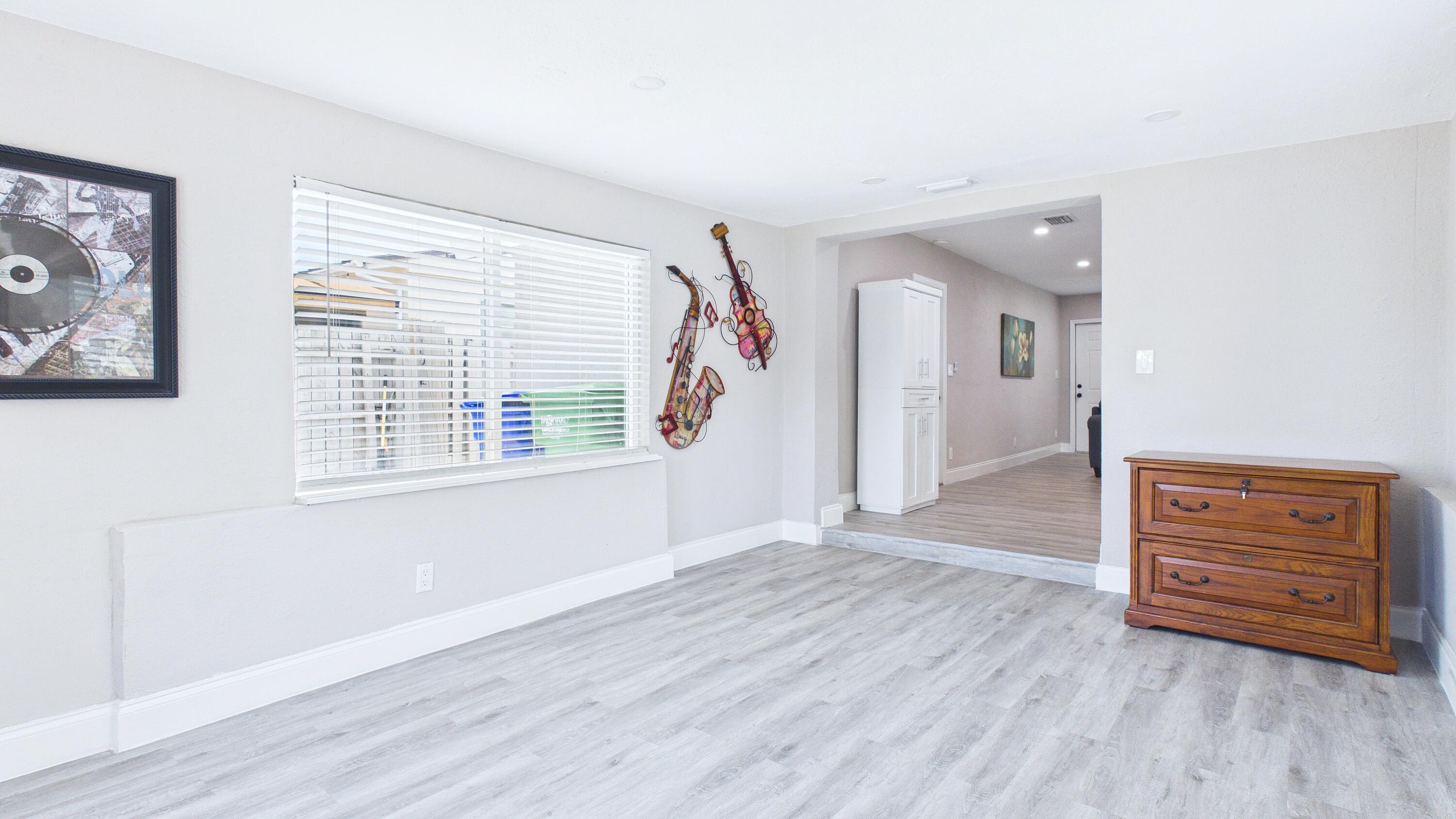 BROADVIEW PARK SEC 3 - Residential