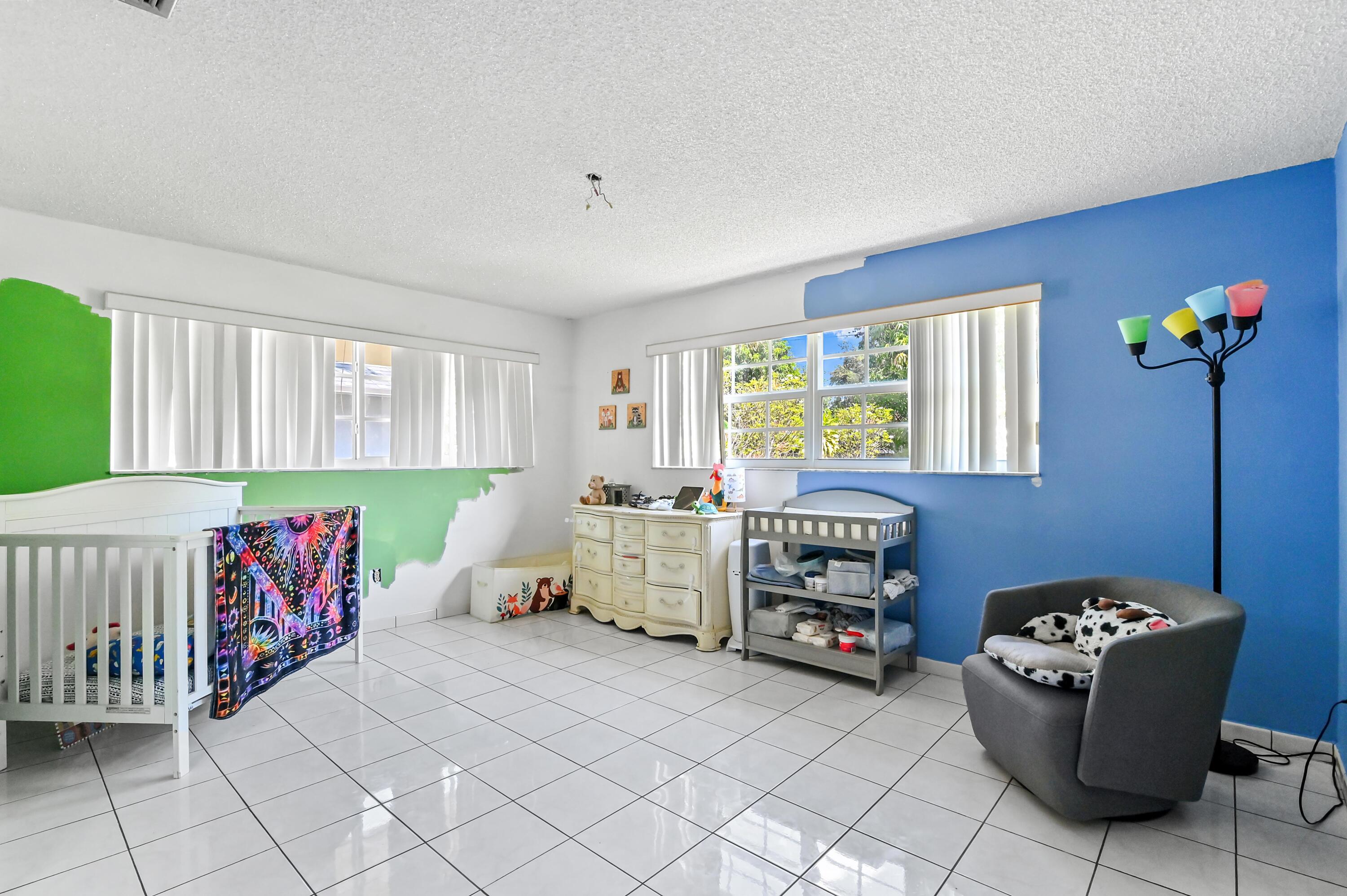 CORAL TERRACE - Residential