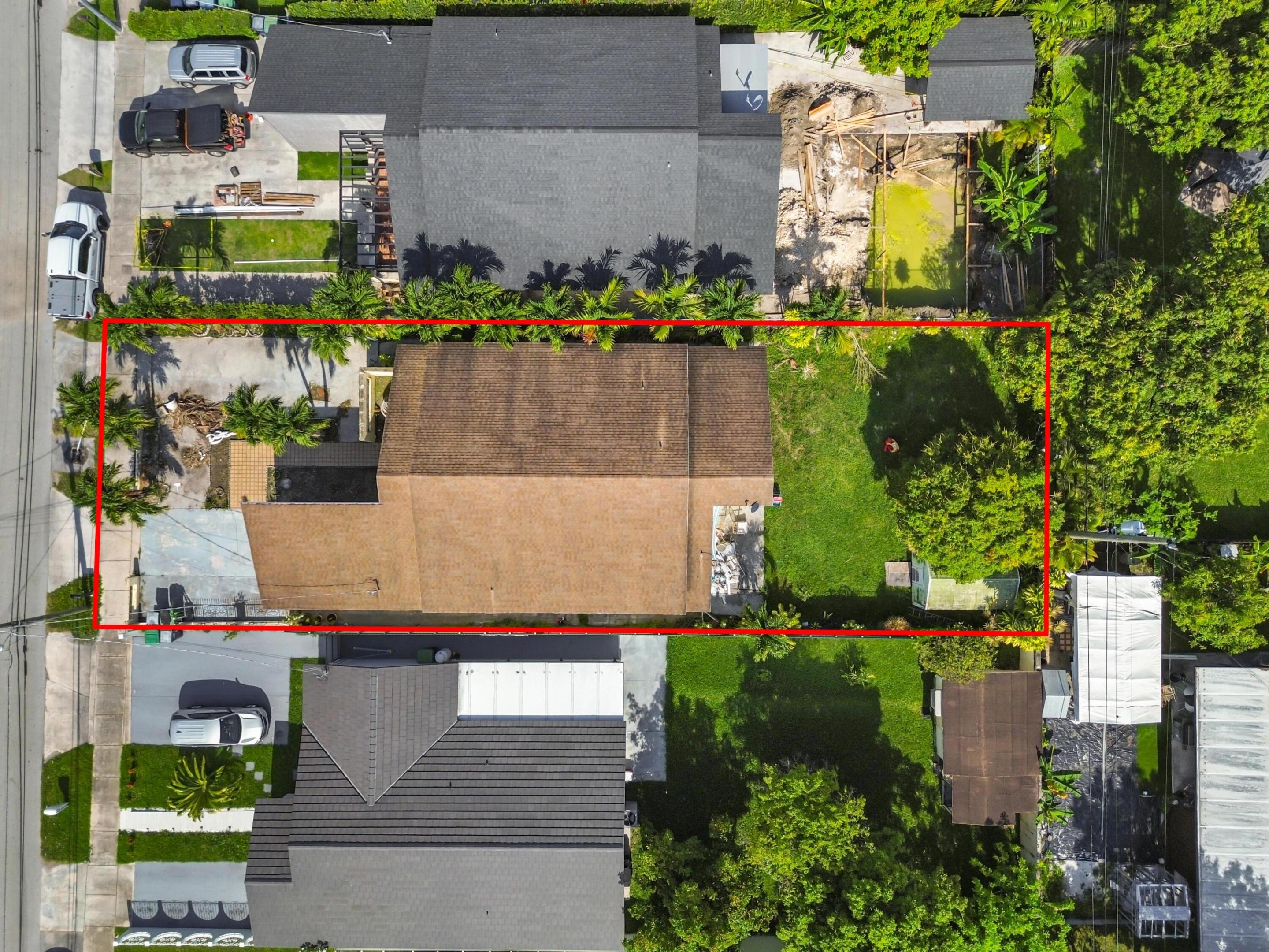 CORAL TERRACE - Residential