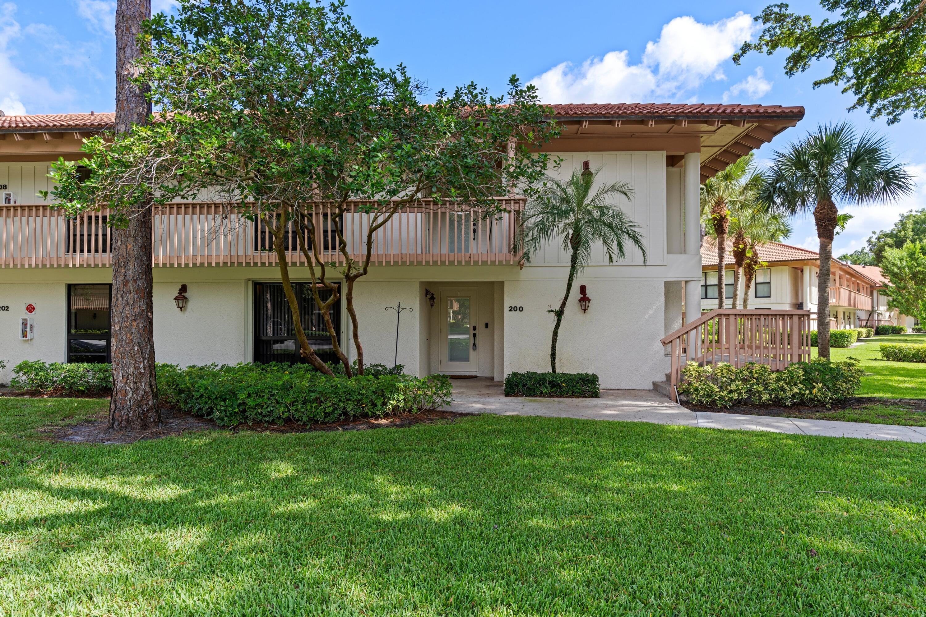 GOLF VILLAS CONDO - Residential