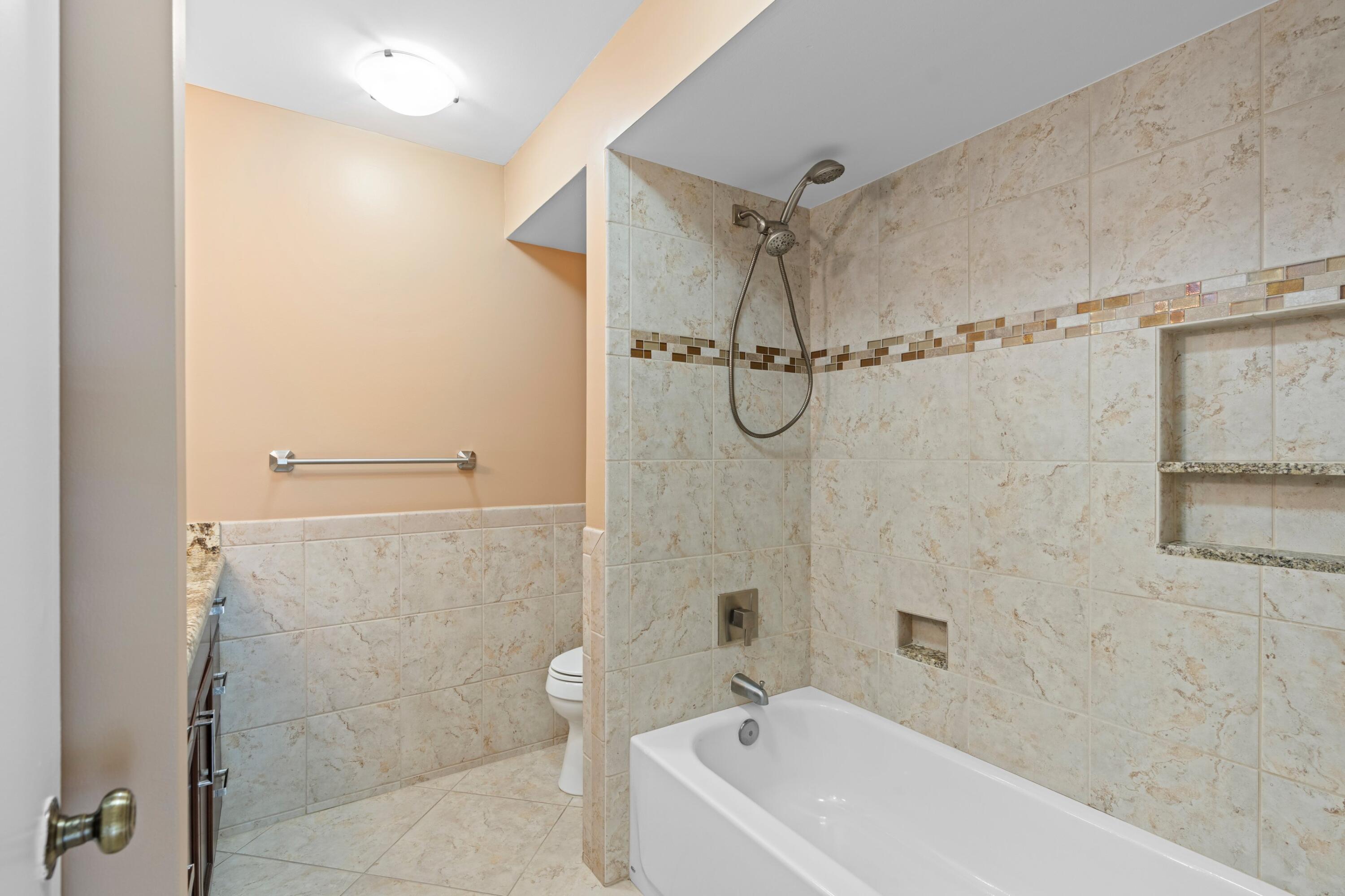 GOLF VILLAS CONDO - Residential