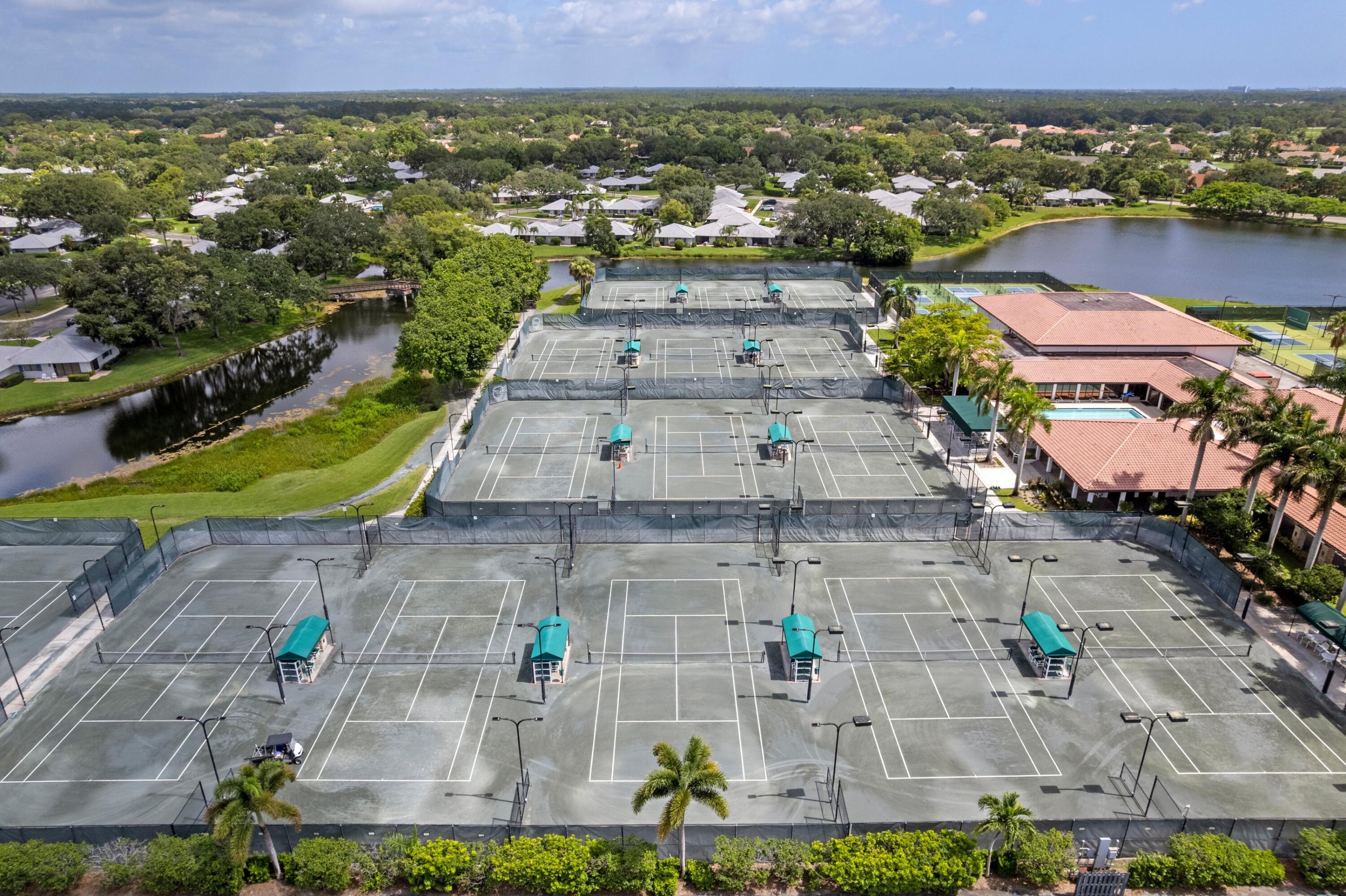GOLF VILLAS CONDO - Residential