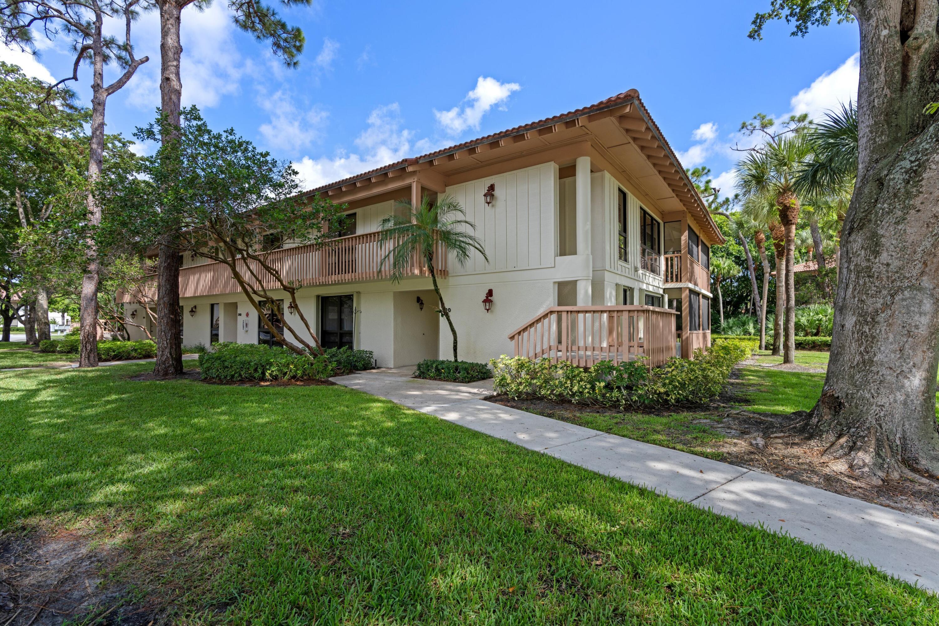 GOLF VILLAS CONDO - Residential