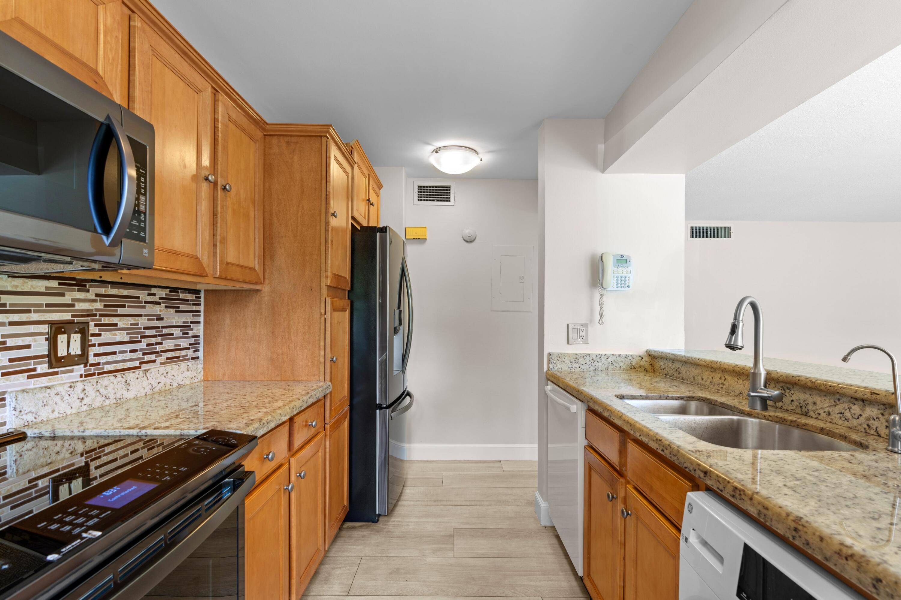 GOLF VILLAS CONDO - Residential