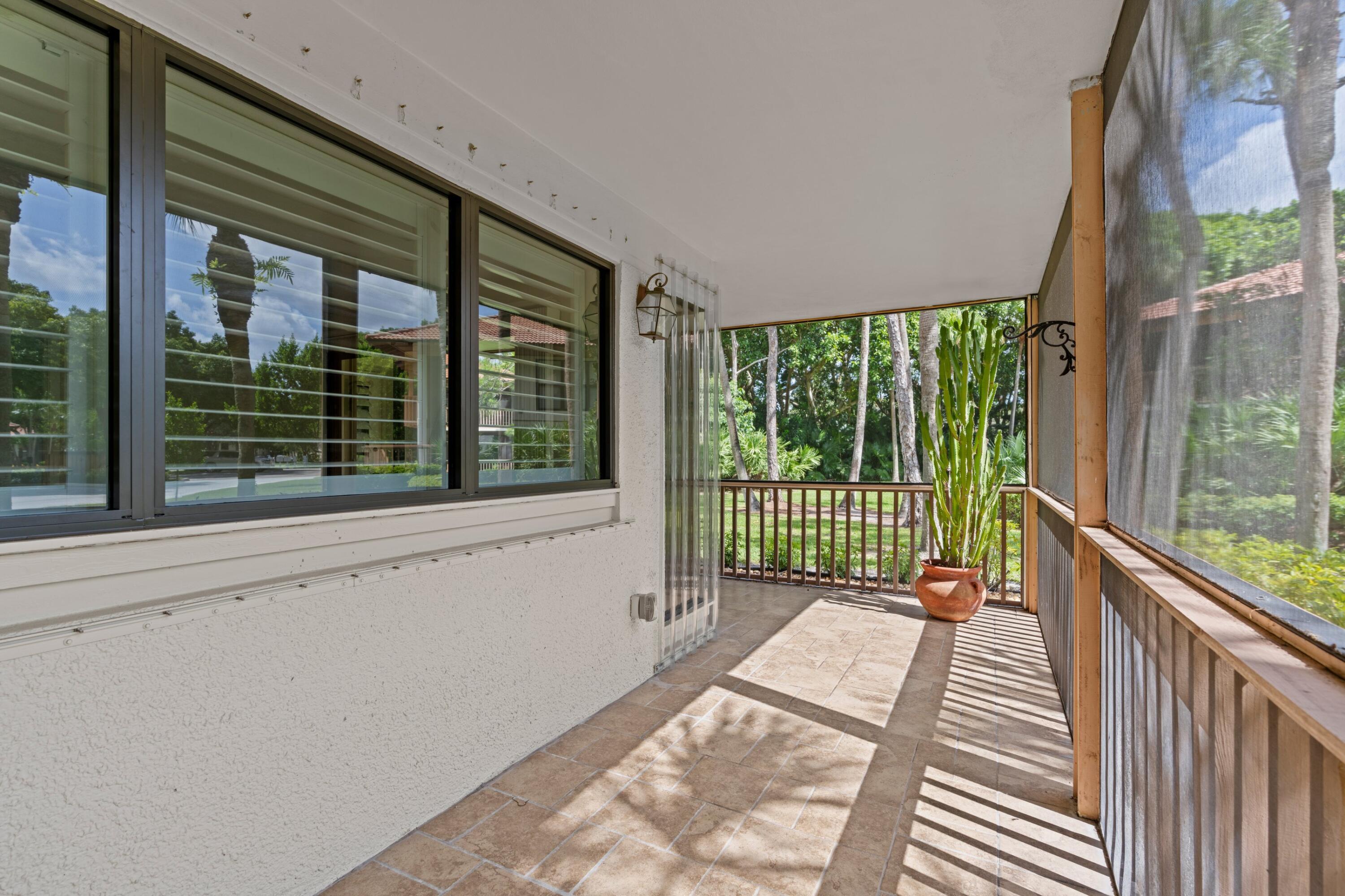 GOLF VILLAS CONDO - Residential
