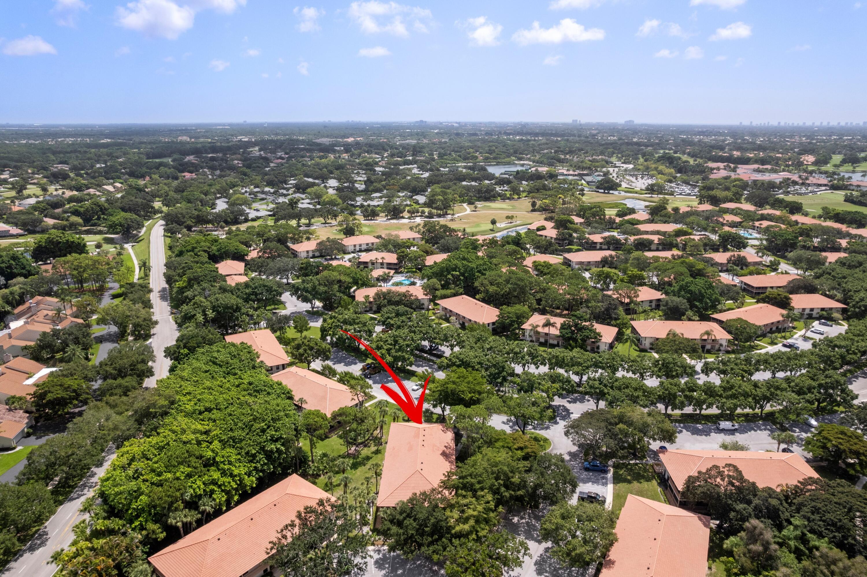 GOLF VILLAS CONDO - Residential