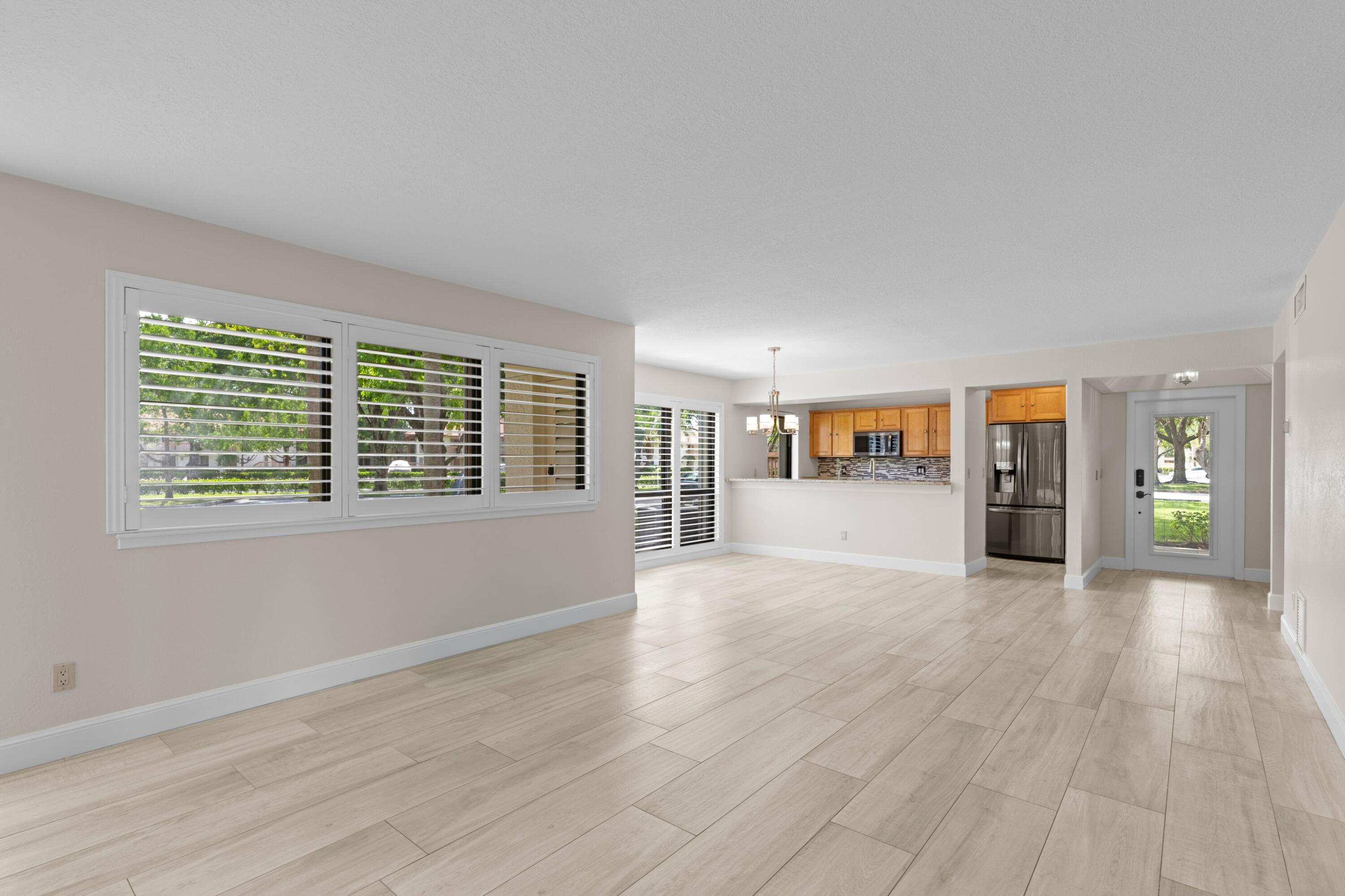 GOLF VILLAS CONDO - Residential
