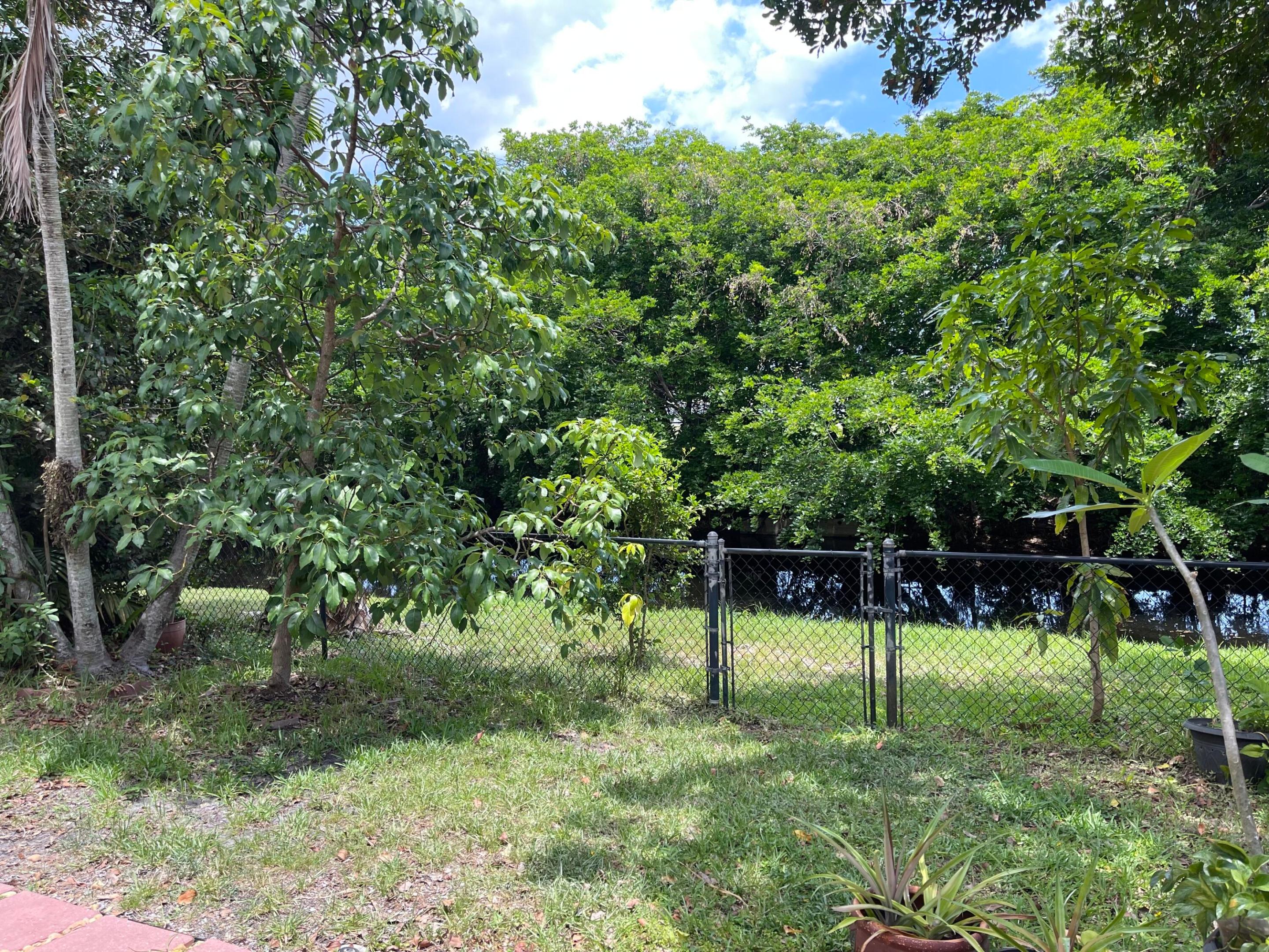 RAMBLEWOOD SOUTH - Residential