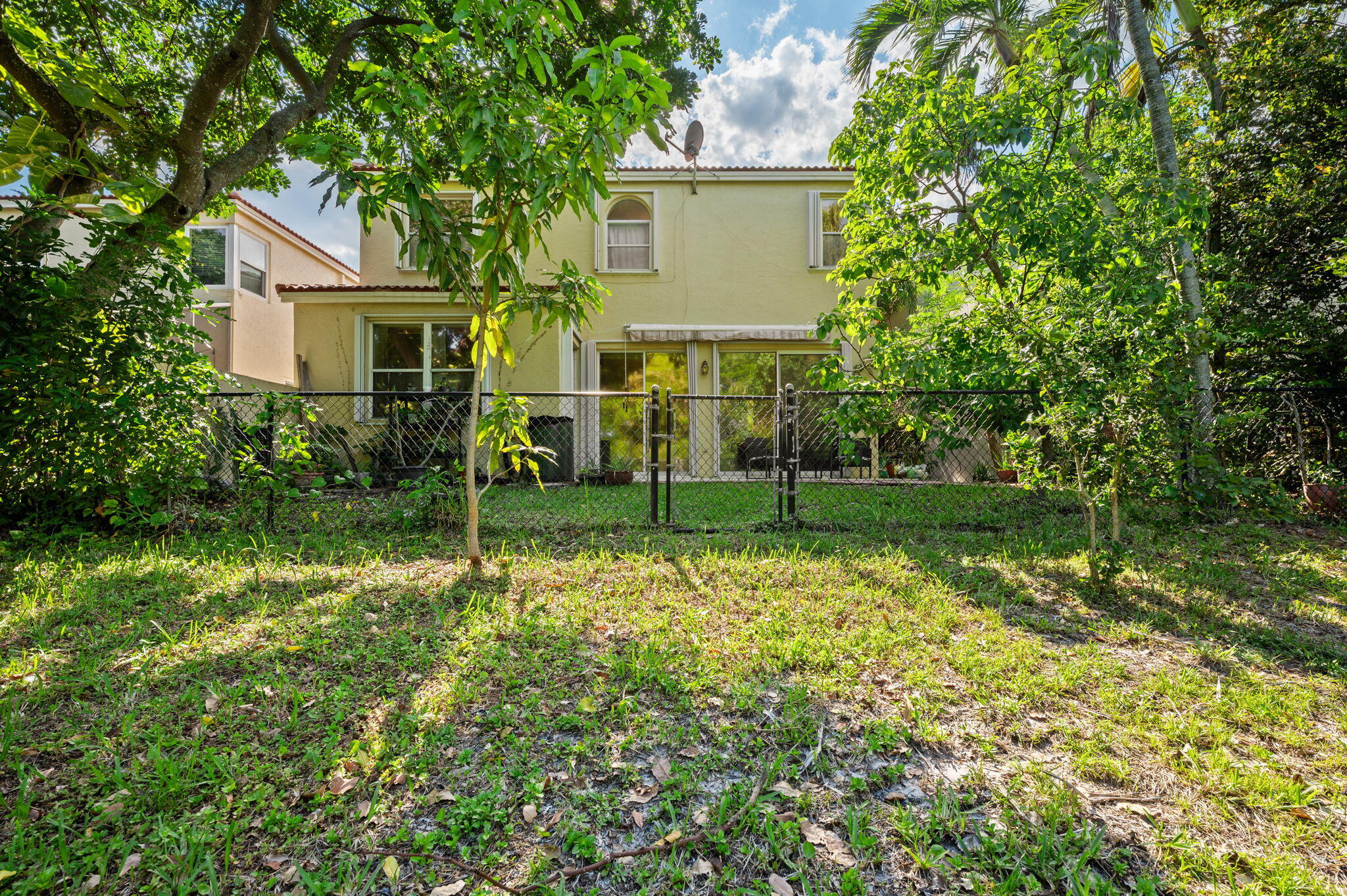 RAMBLEWOOD SOUTH - Residential