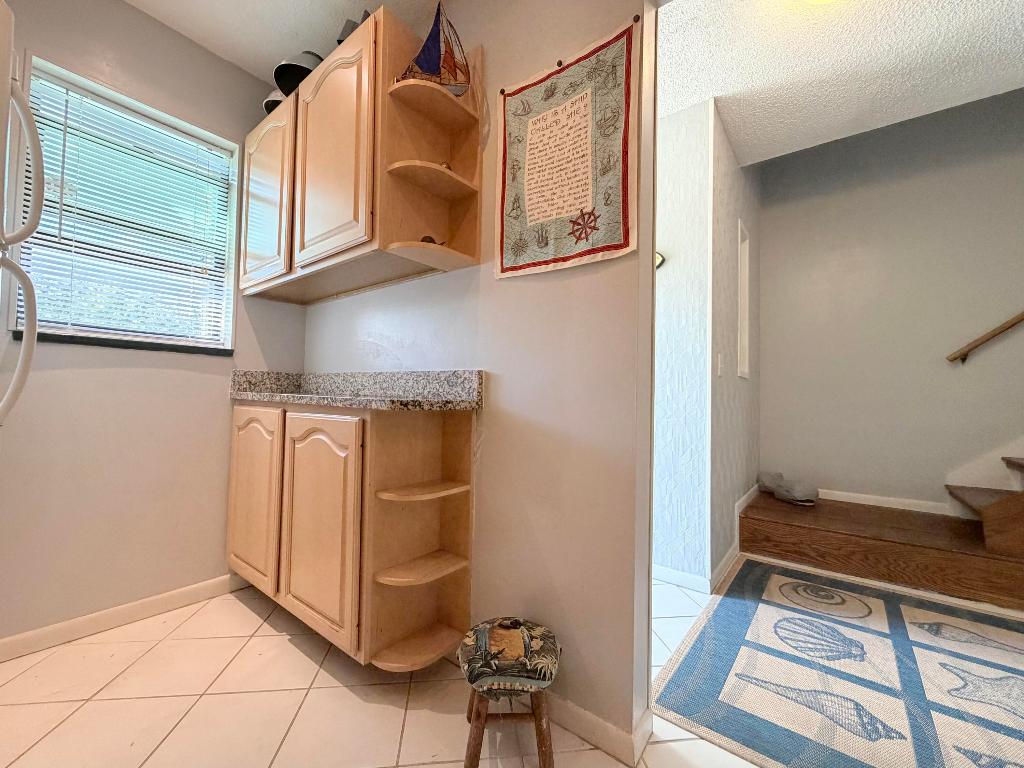 OCEAN HARBOUR VILLAS CONDOMINIUM - Residential