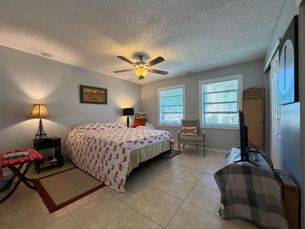 OCEAN HARBOUR VILLAS CONDOMINIUM - Residential