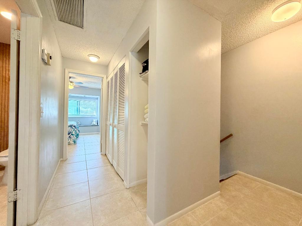 OCEAN HARBOUR VILLAS CONDOMINIUM - Residential