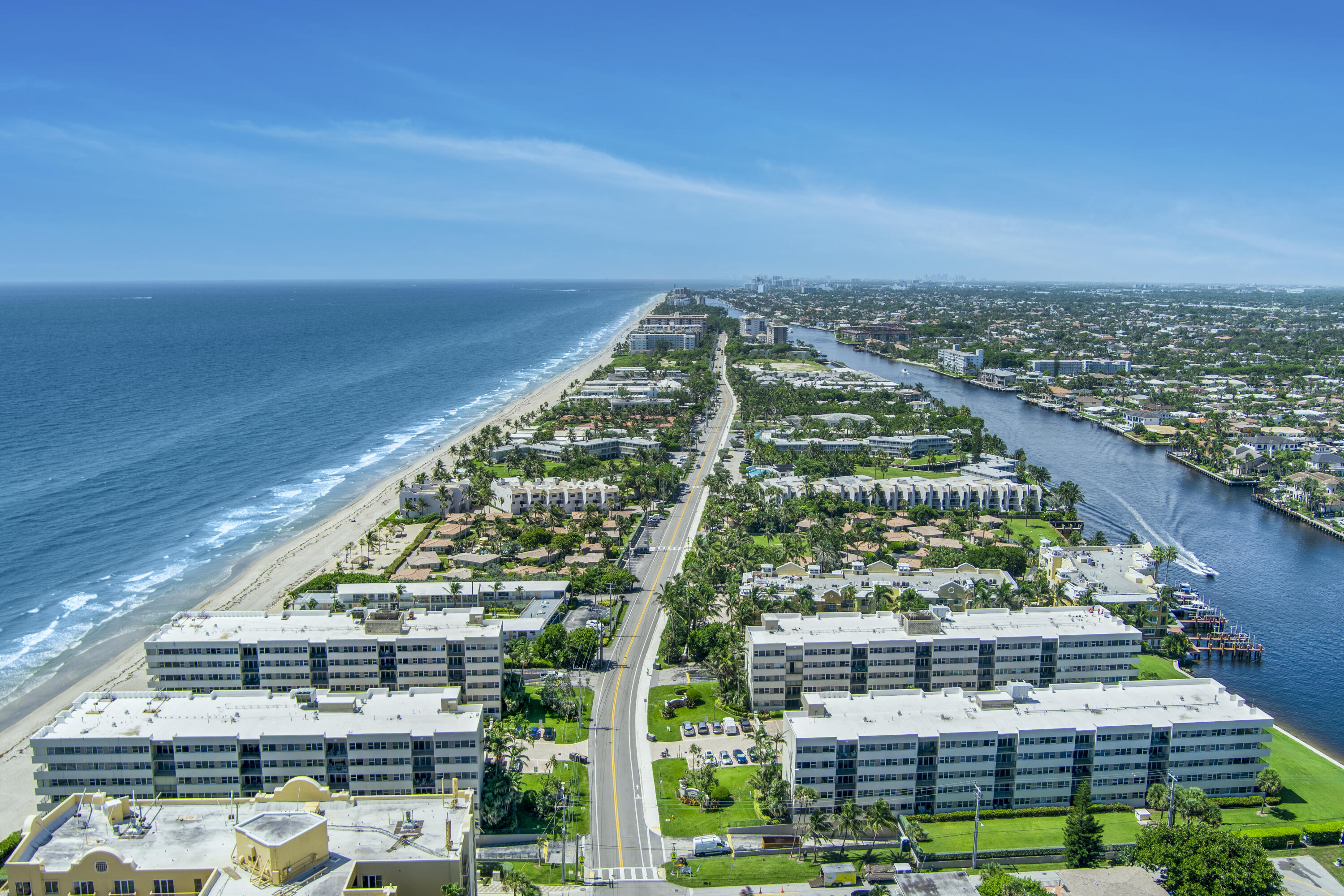 PORT DE MER CONDO - Residential