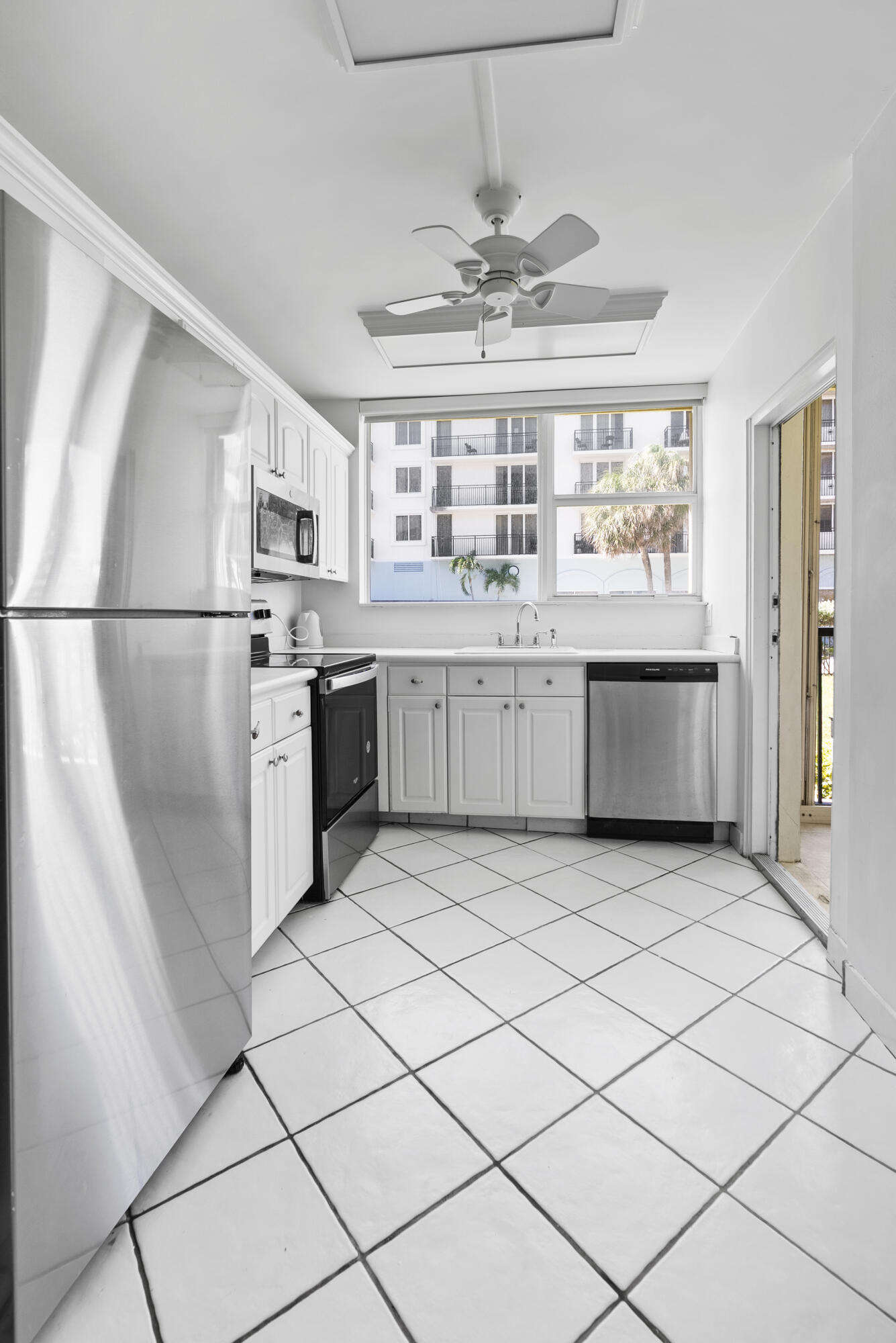 PORT DE MER CONDO - Residential