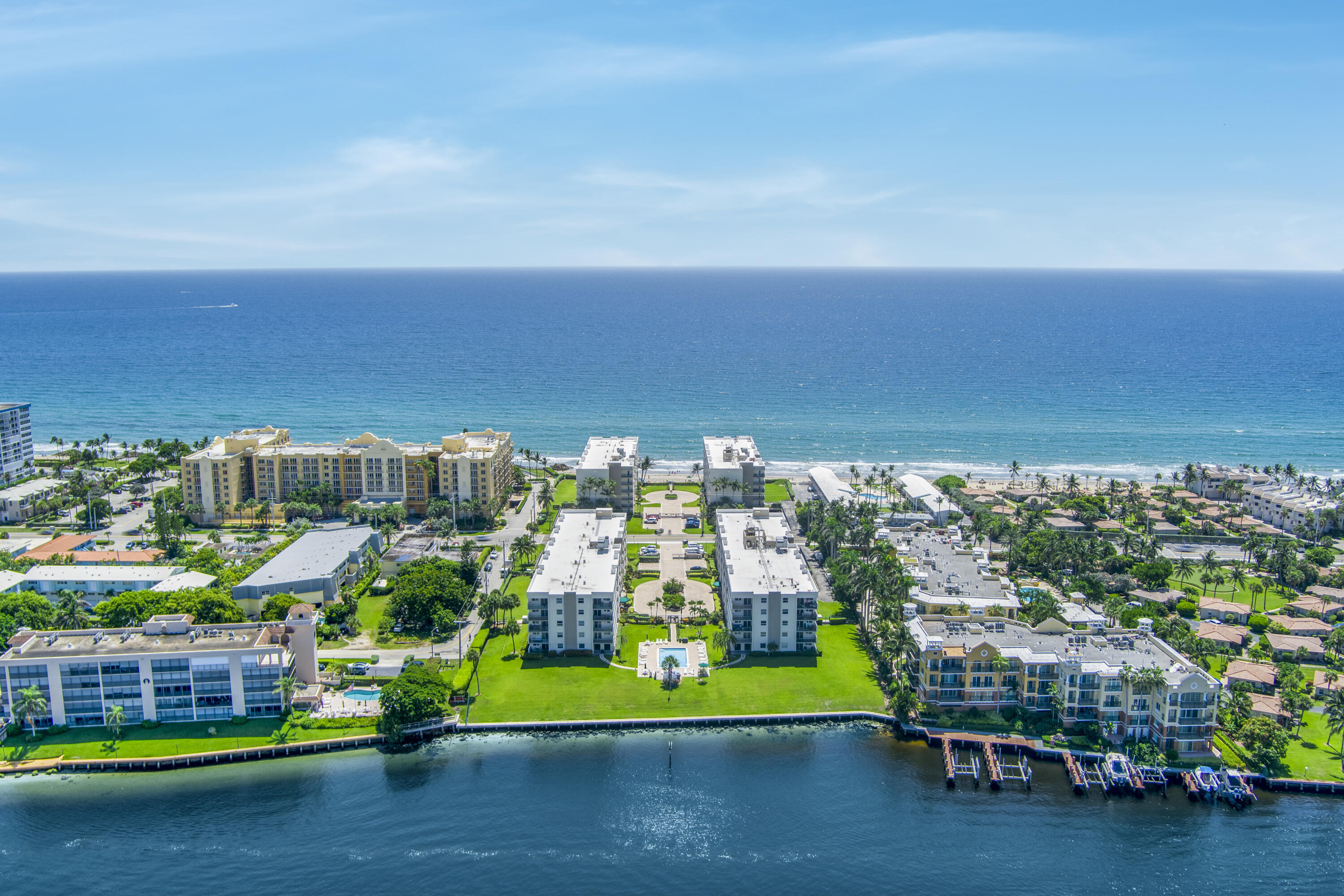 PORT DE MER CONDO - Residential