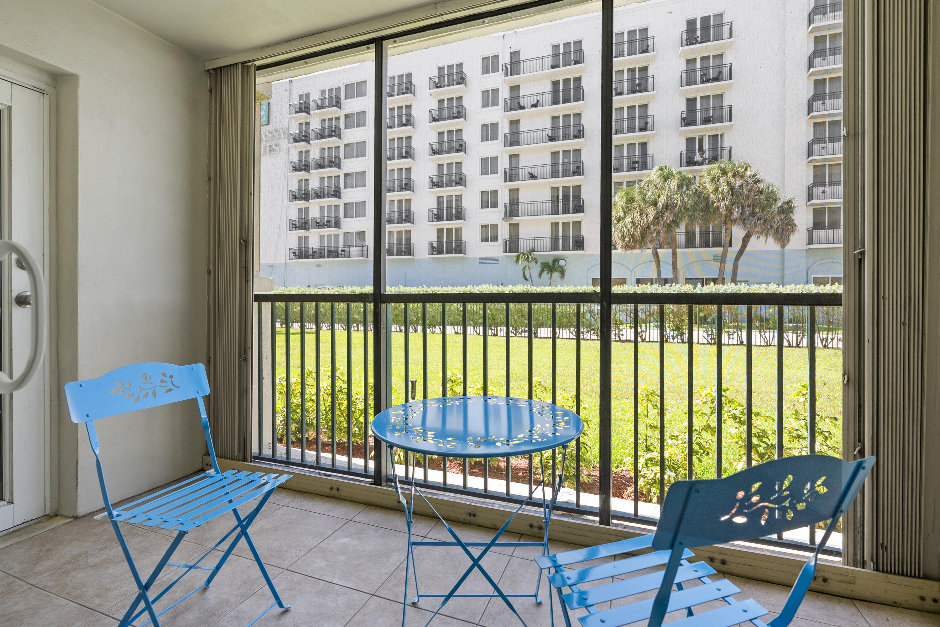 PORT DE MER CONDO - Residential