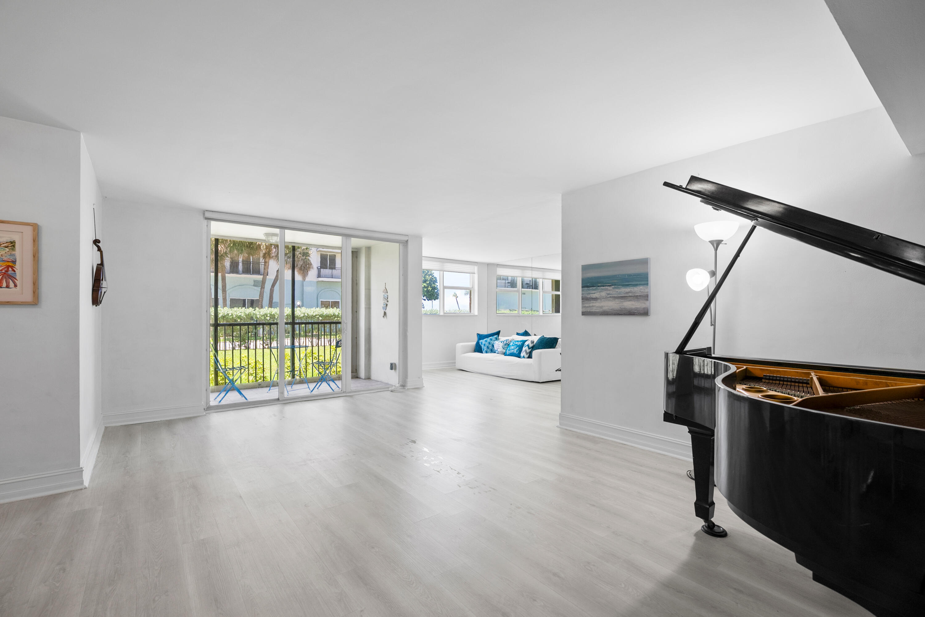 PORT DE MER CONDO - Residential