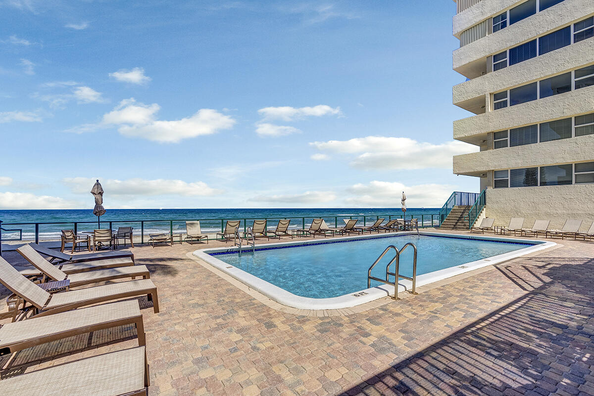 PORT DE MER CONDO - Residential