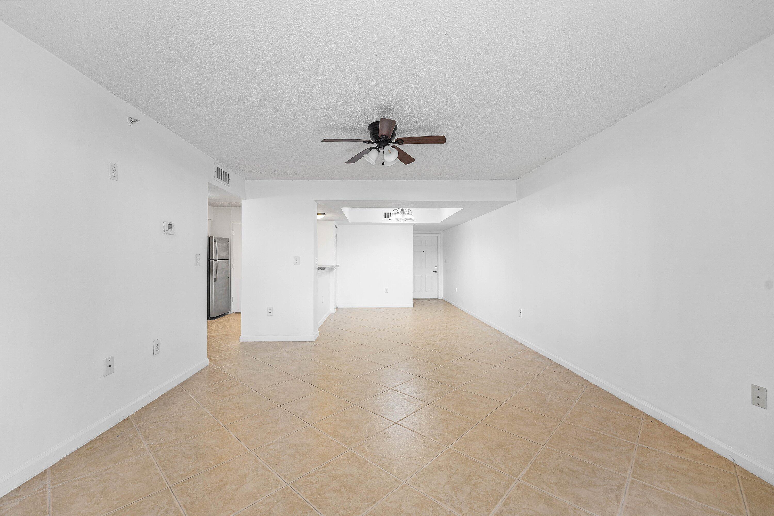 HYPOLUXOS MARINERS CAY CONDO - Residential