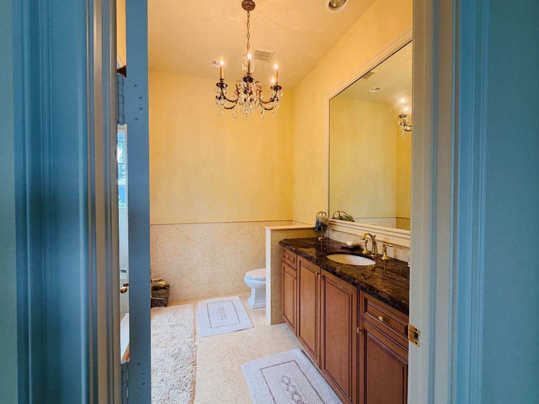 ST ANDREWS COUNTRY CLUB - Residential