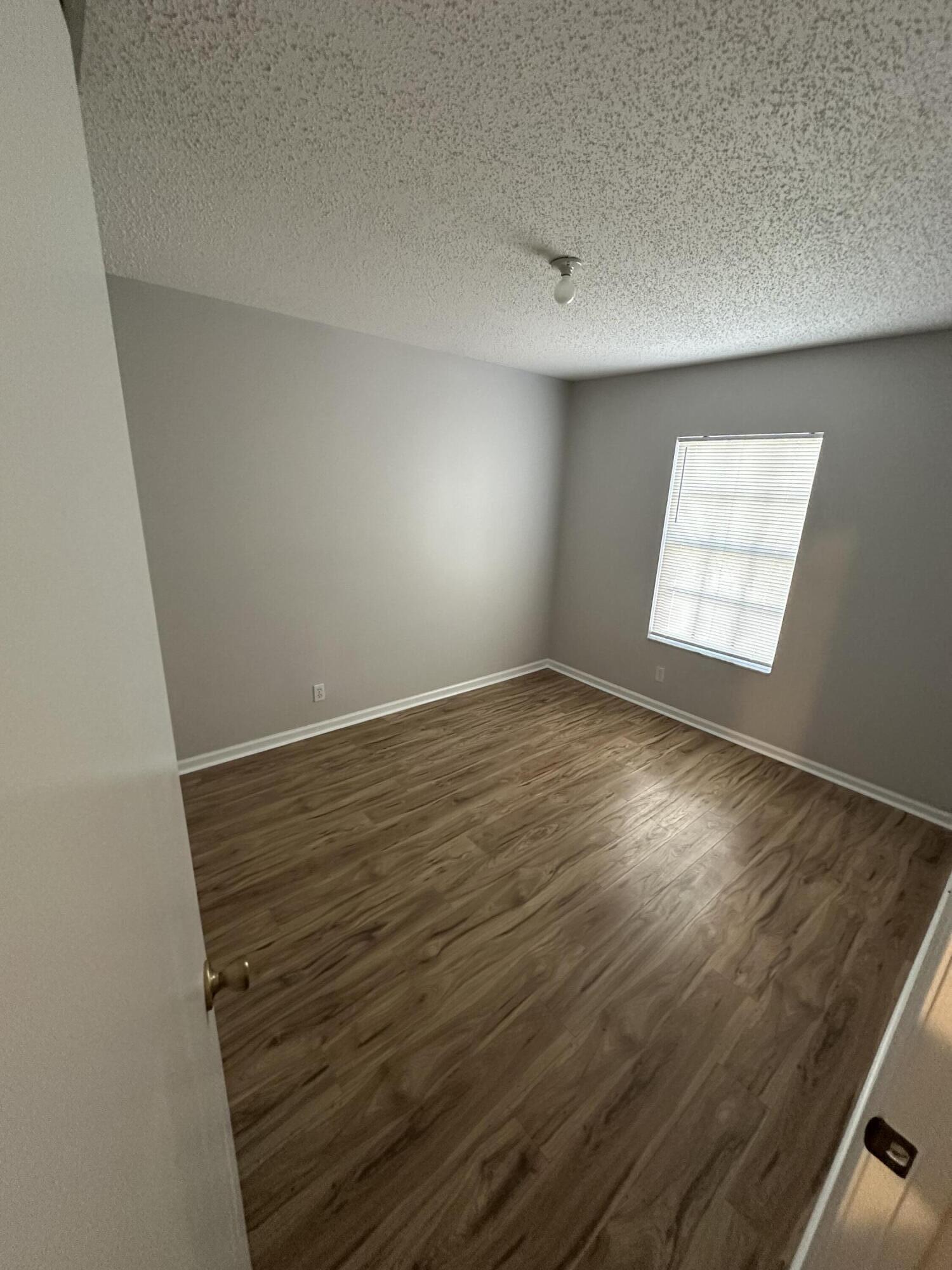 RIVERMILL - Residential Lease