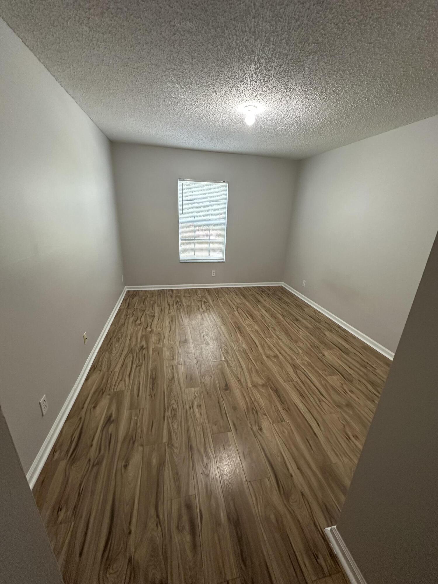 RIVERMILL - Residential Lease