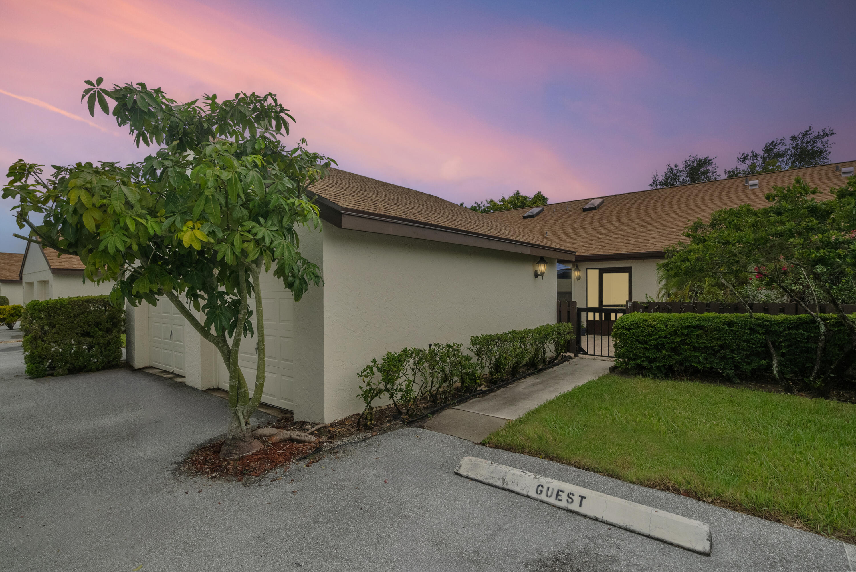 PINE RIDGE AT MARTIN DOWNS CONDO - Residential Lease