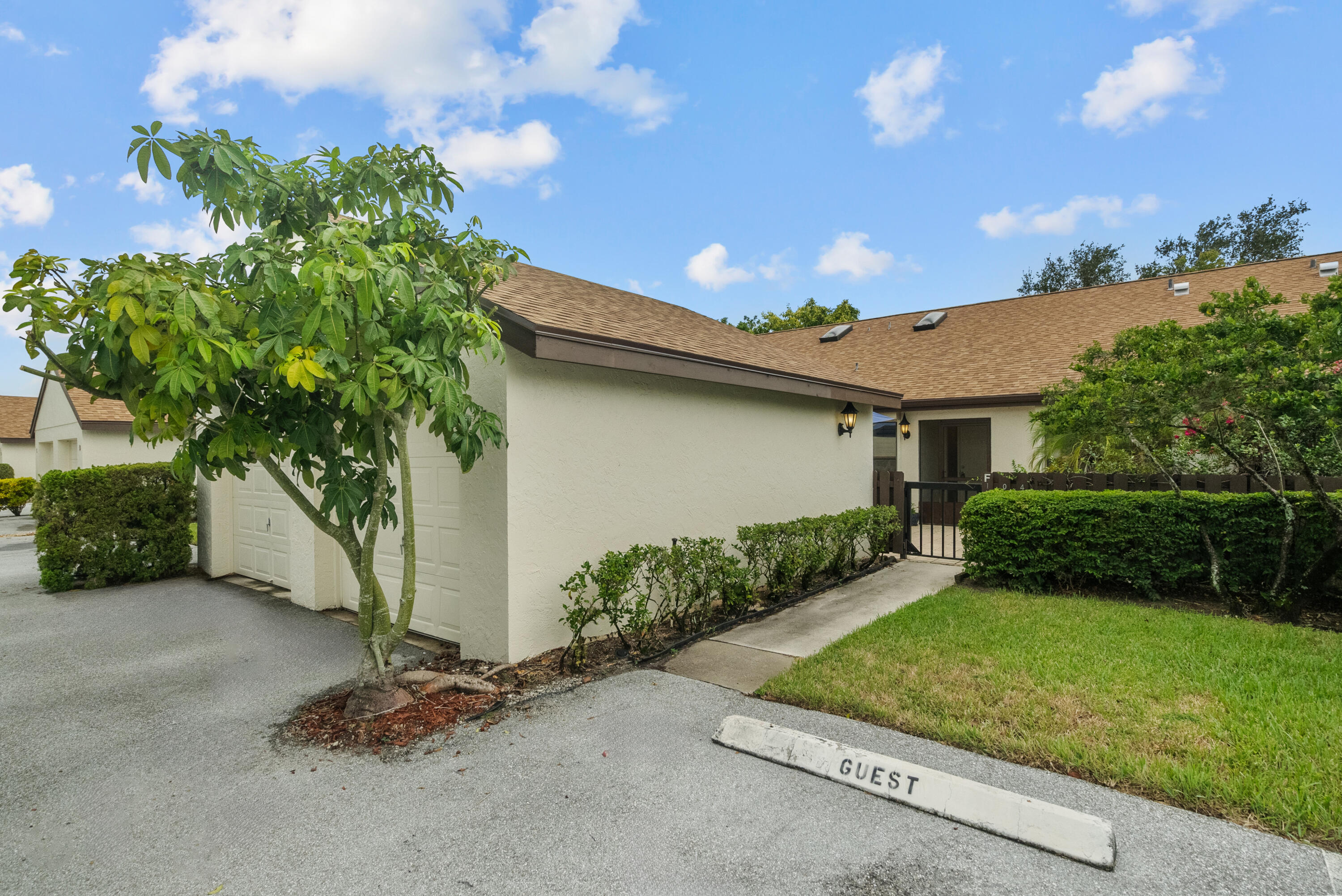PINE RIDGE AT MARTIN DOWNS CONDO - Residential Lease