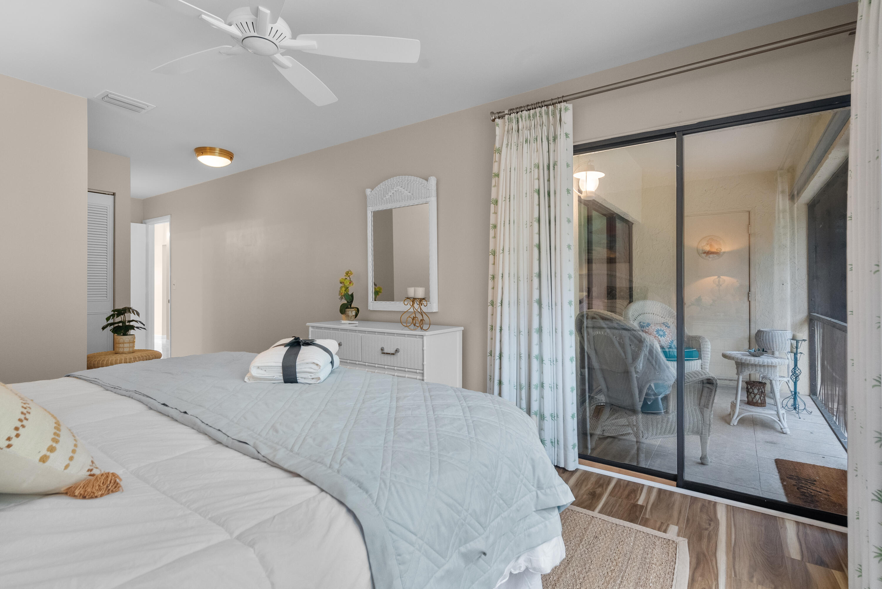 PINE RIDGE AT MARTIN DOWNS CONDO - Residential Lease
