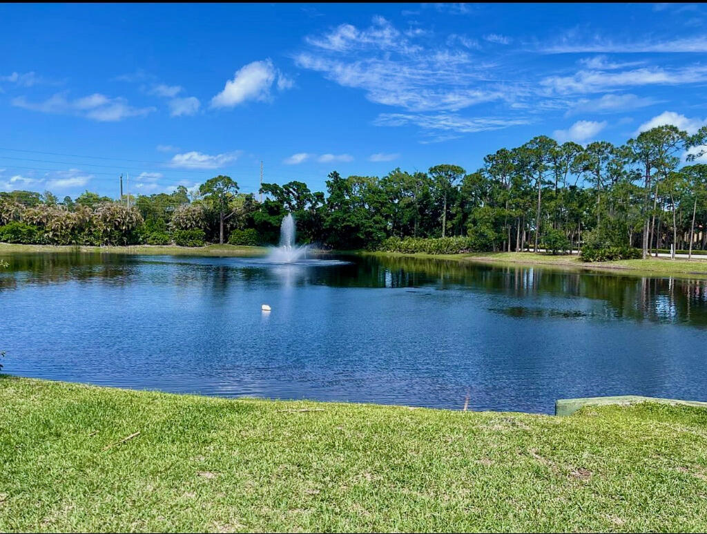 MARINER VILLAGE - Residential