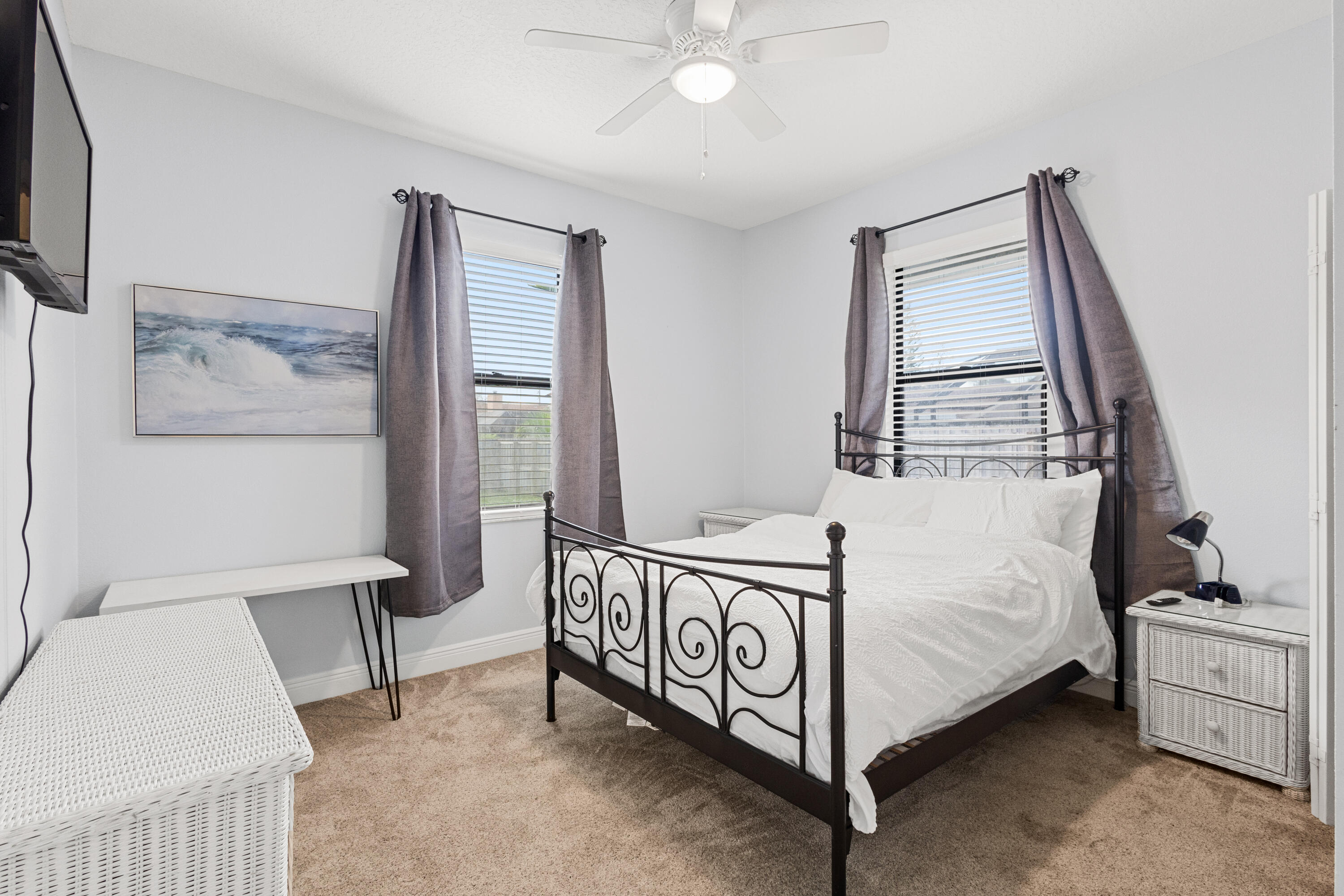SUGAR POND MANOR OF WELLINGTON - Residential