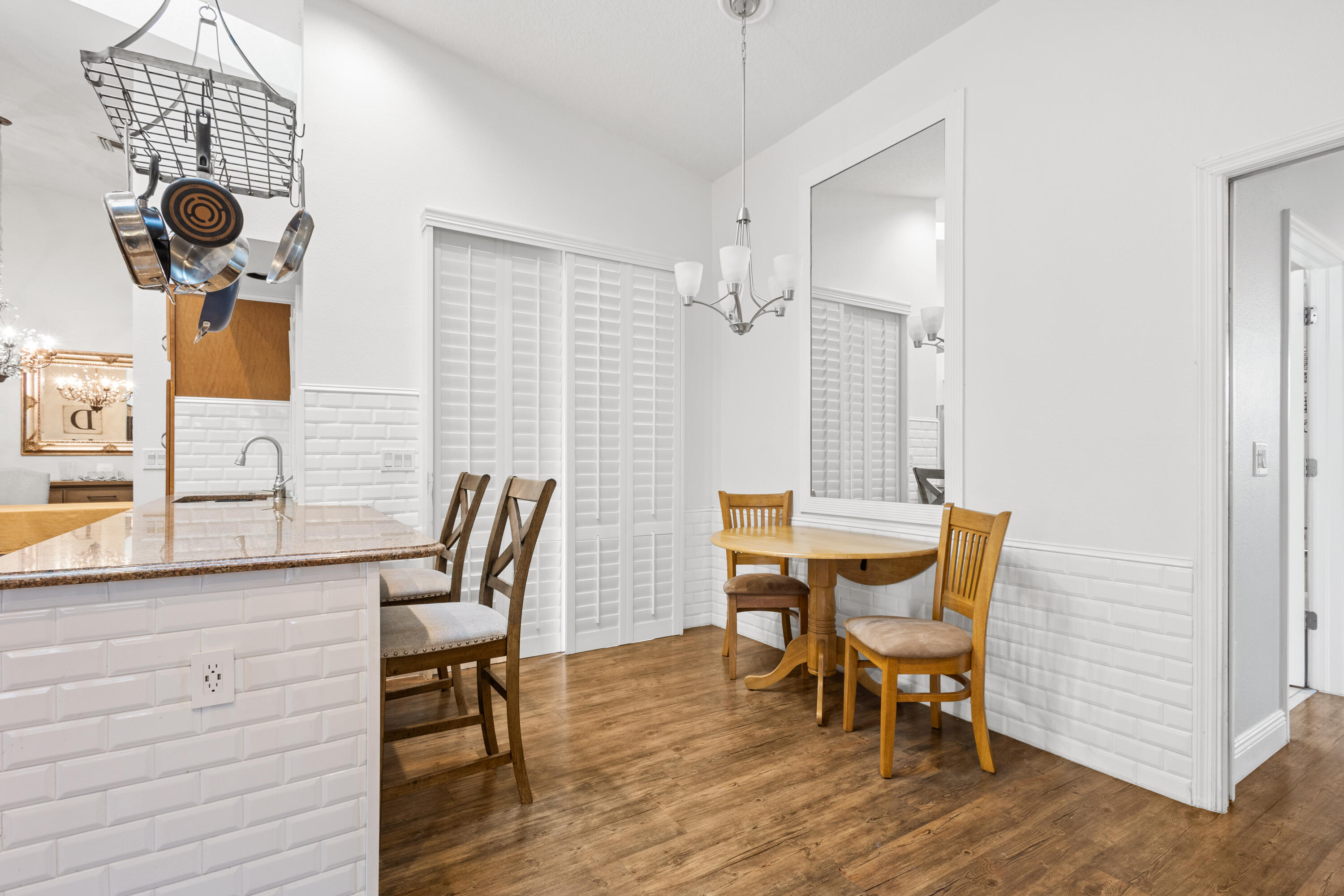 SUGAR POND MANOR OF WELLINGTON - Residential