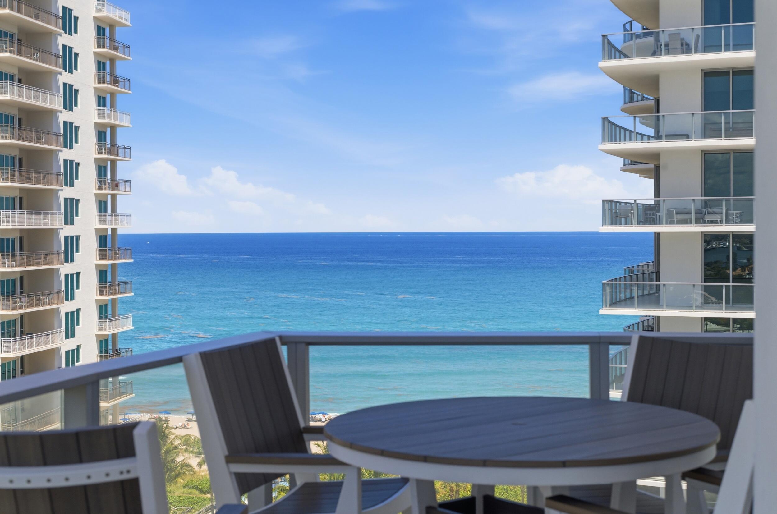 Amrit Ocean - Residential
